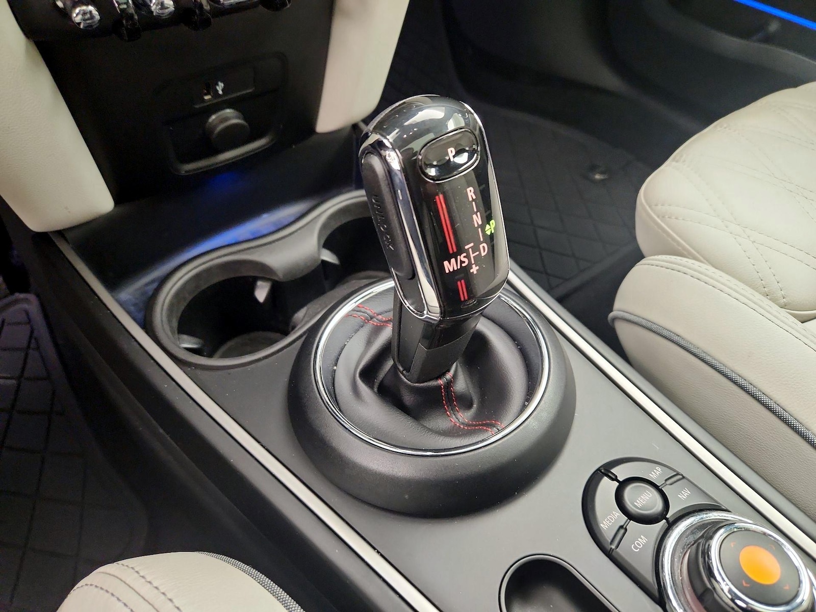 2020 MINI Countryman S - Photo 19