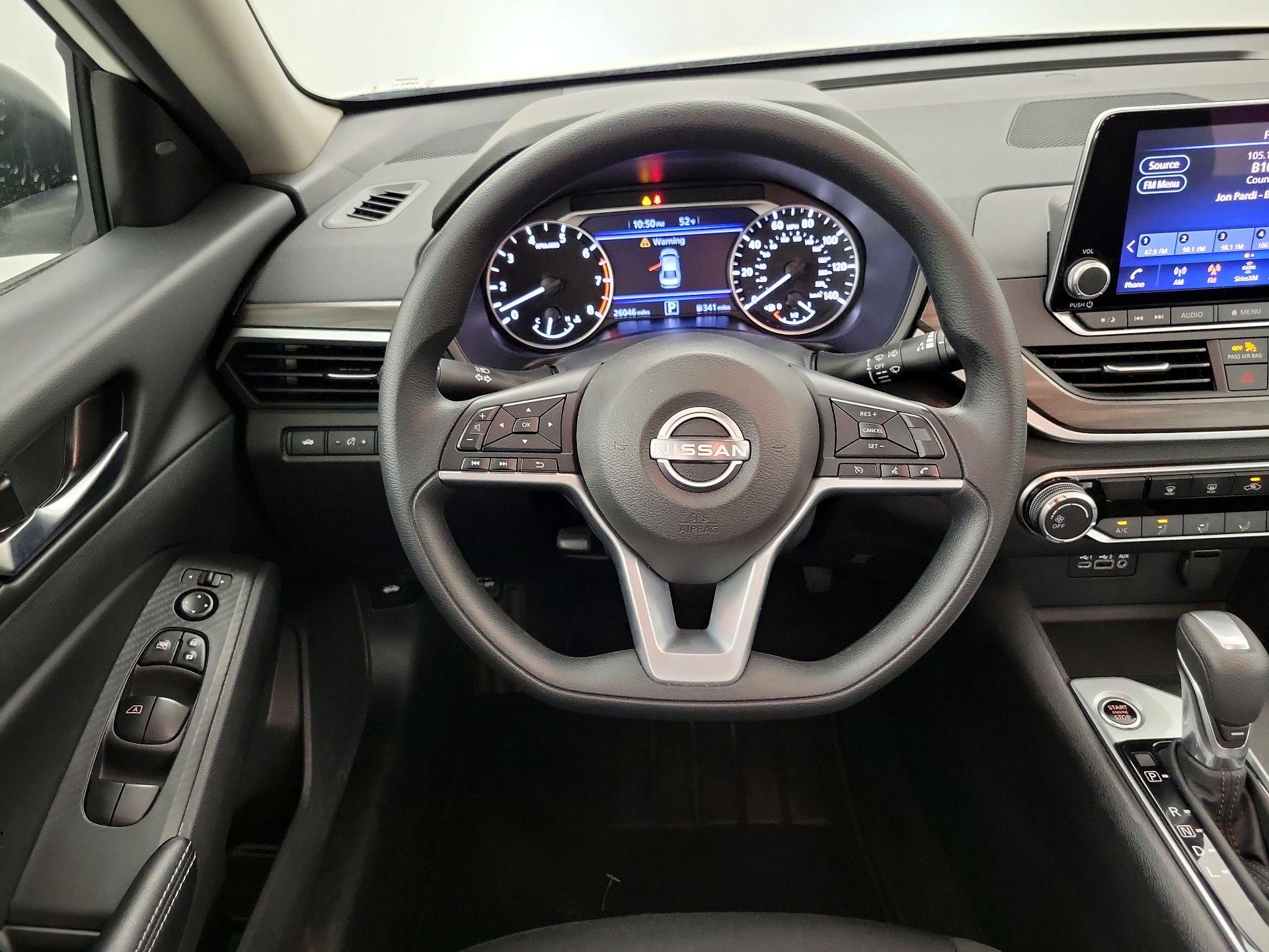 Thumbnail: 2025 Nissan Altima - 10