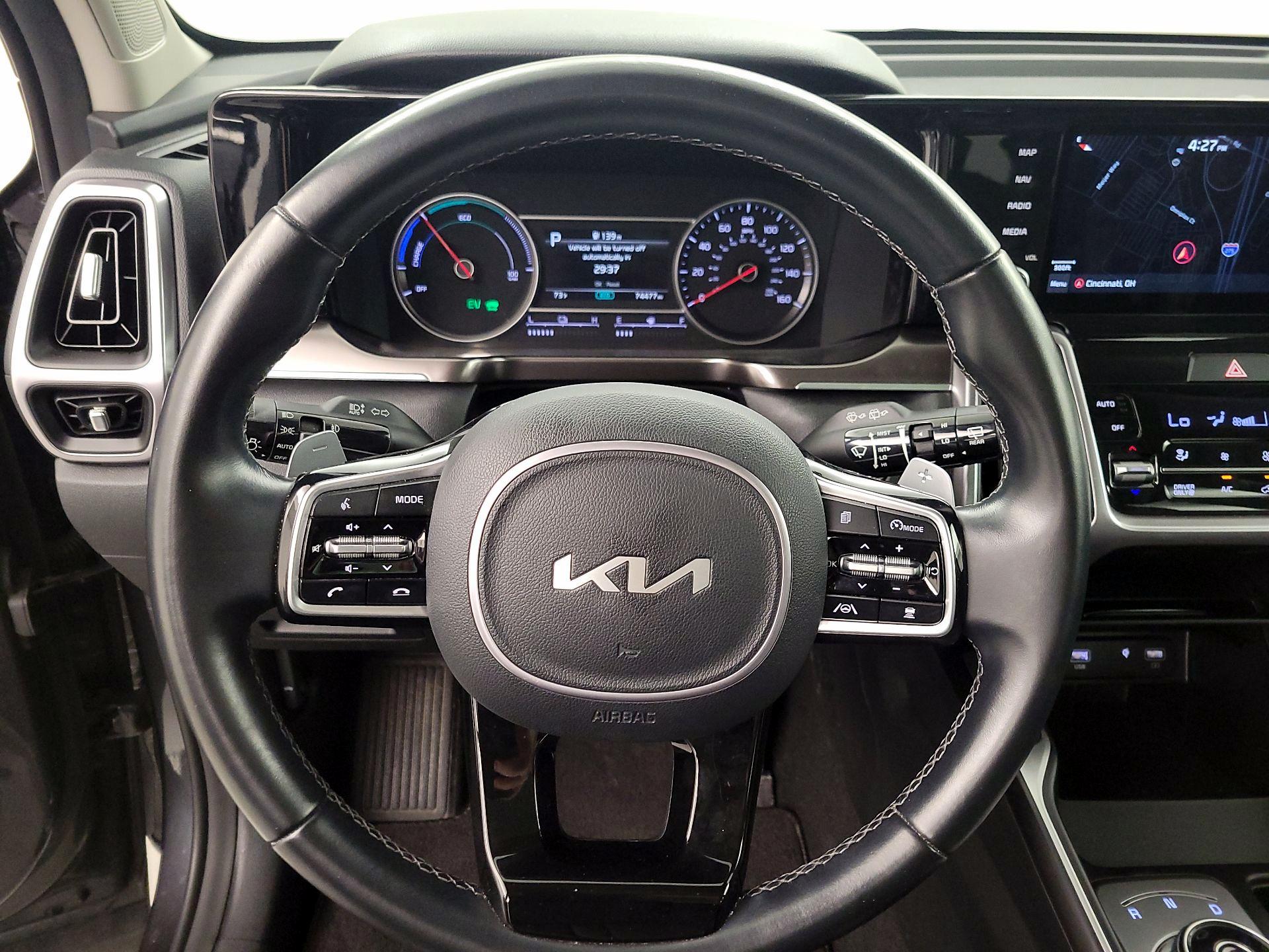 Thumbnail: 2022 Kia Sorento - 10