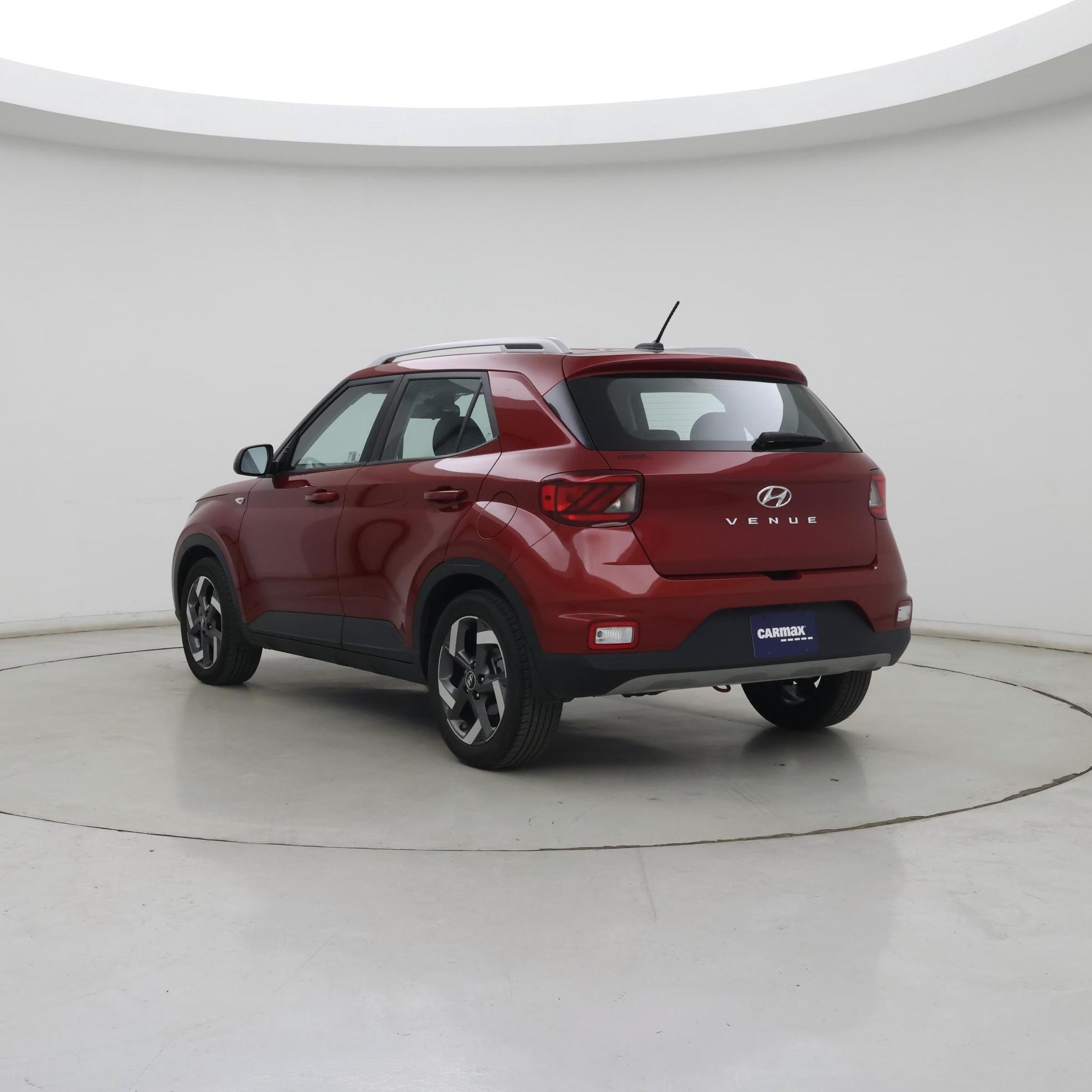 Thumbnail: 2025 Hyundai Venue - 2