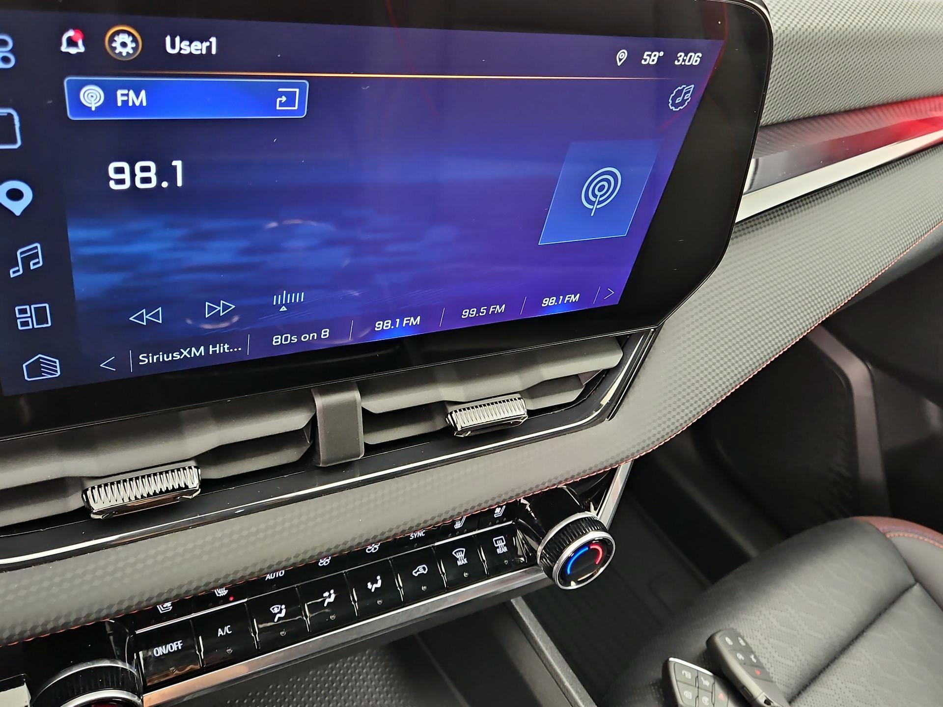 Thumbnail: 2026 Chevrolet Equinox - 16