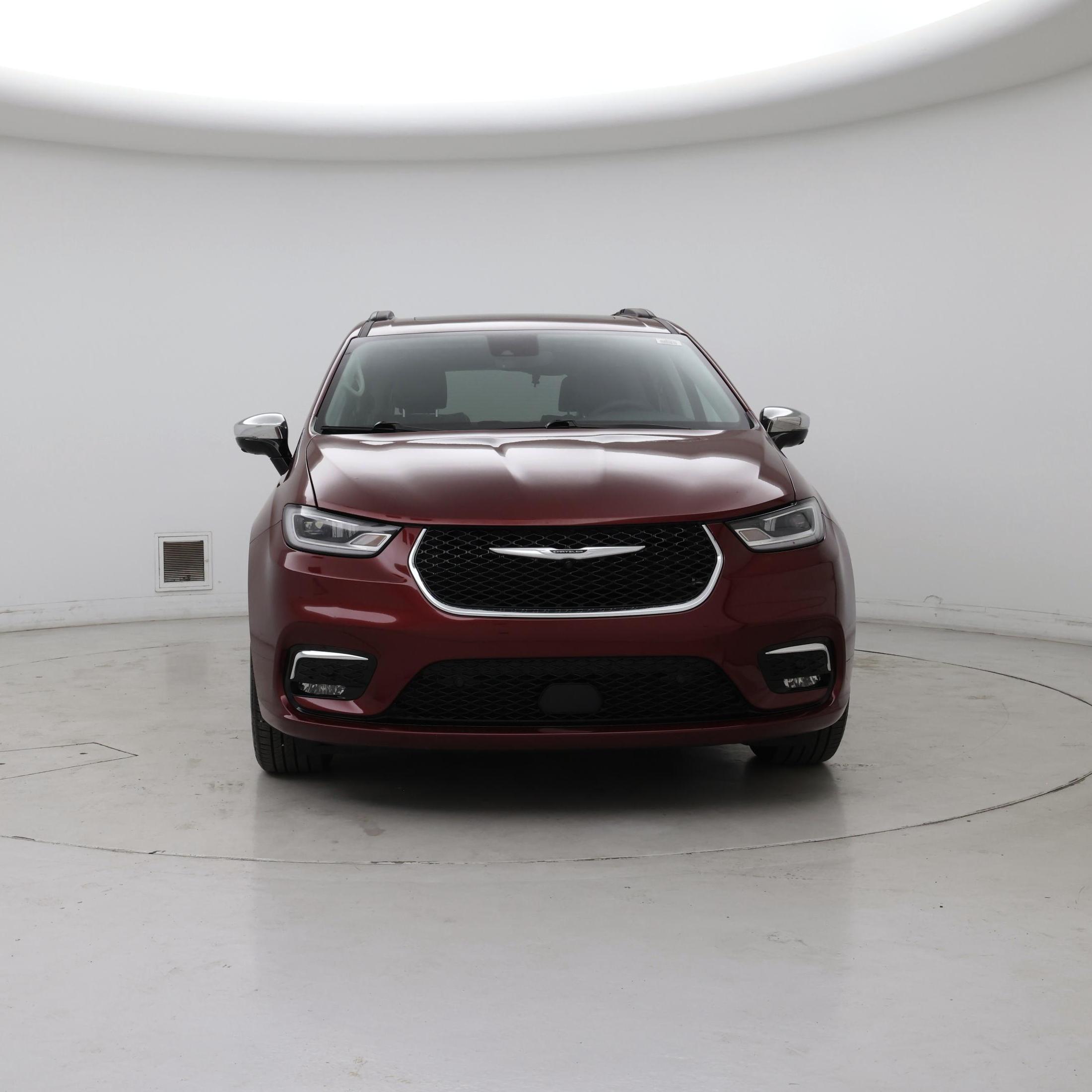 Thumbnail: 2023 Chrysler Pacifica - 5