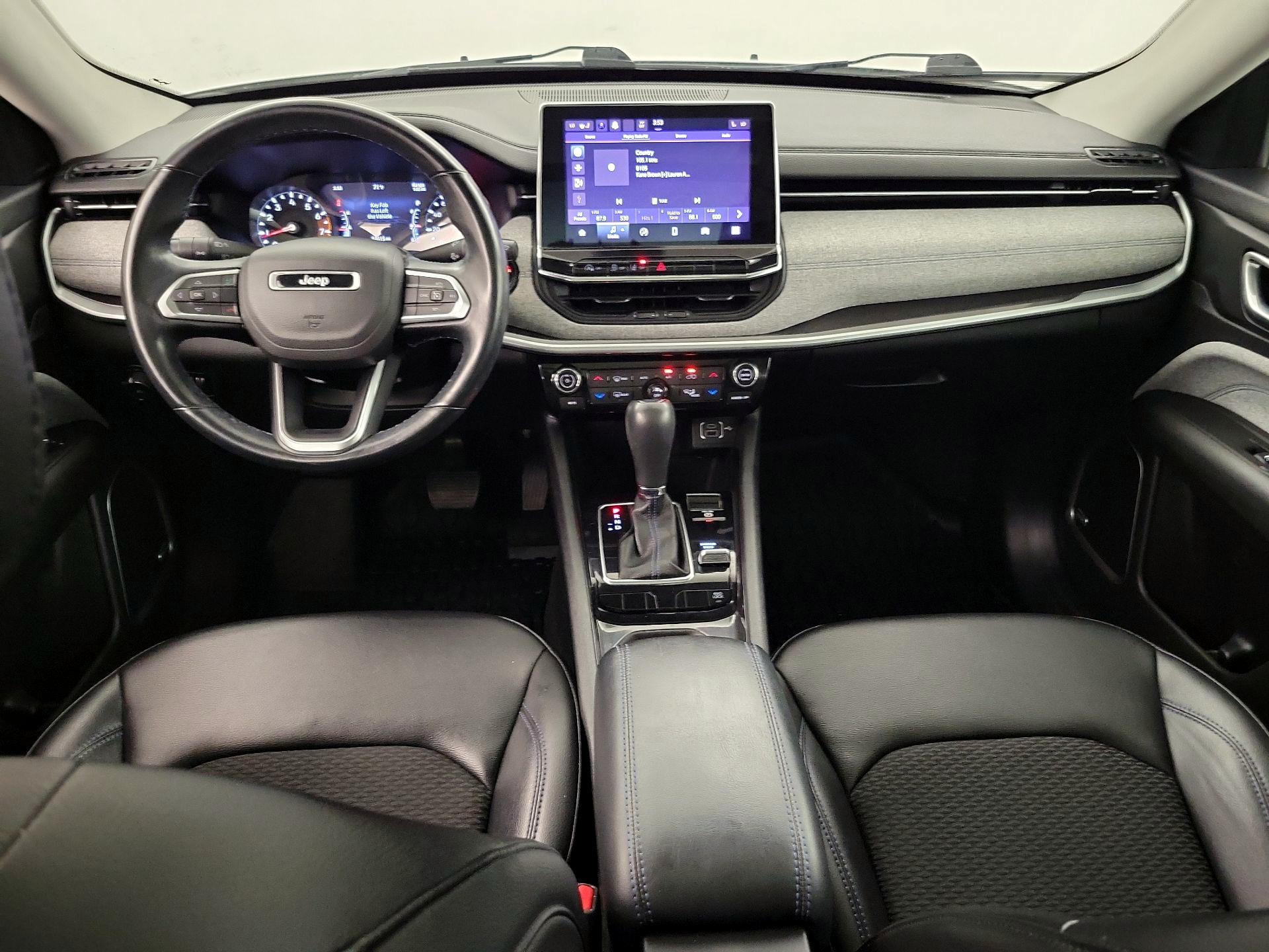 Thumbnail: 2022 Jeep Compass - 9