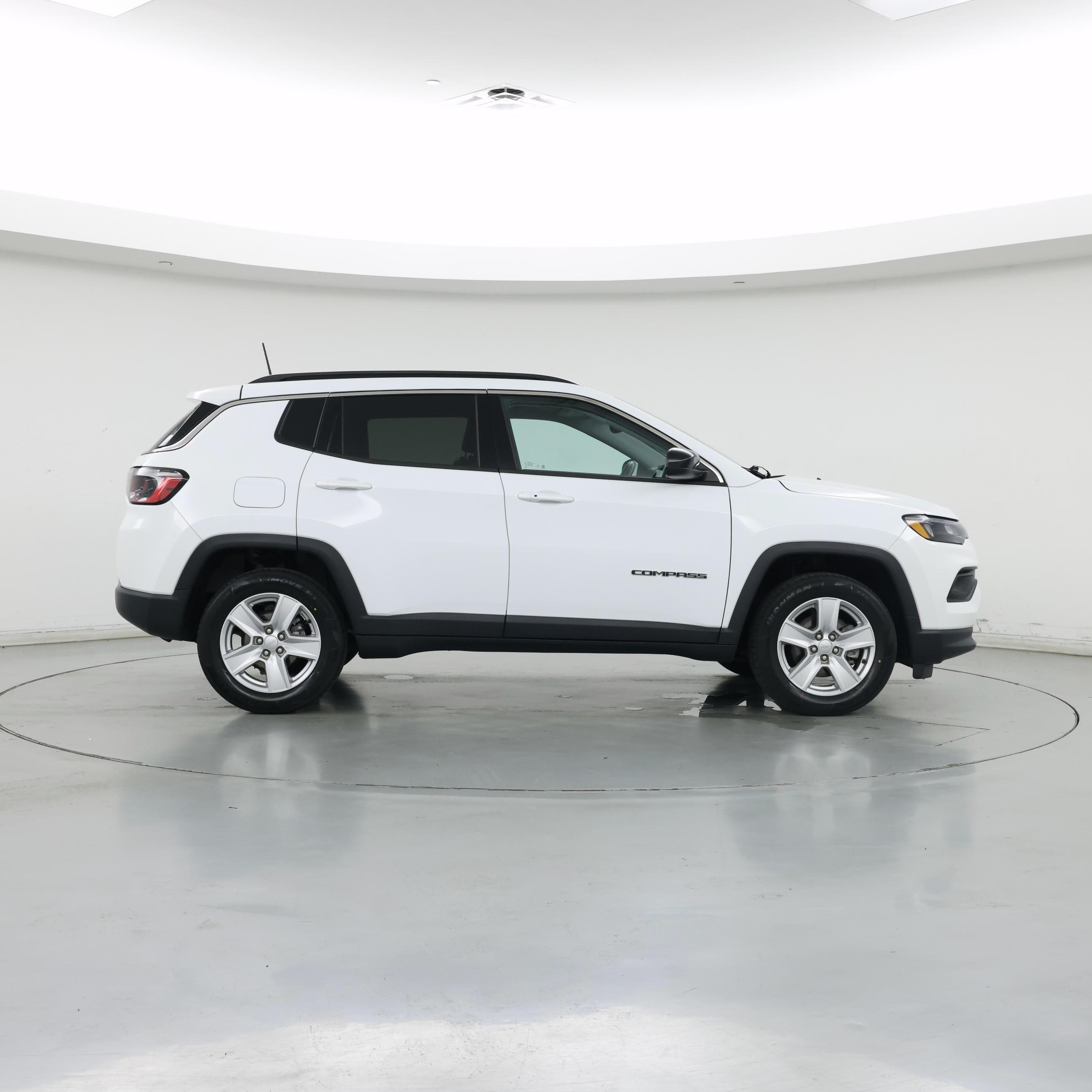 Thumbnail: 2022 Jeep Compass - 7