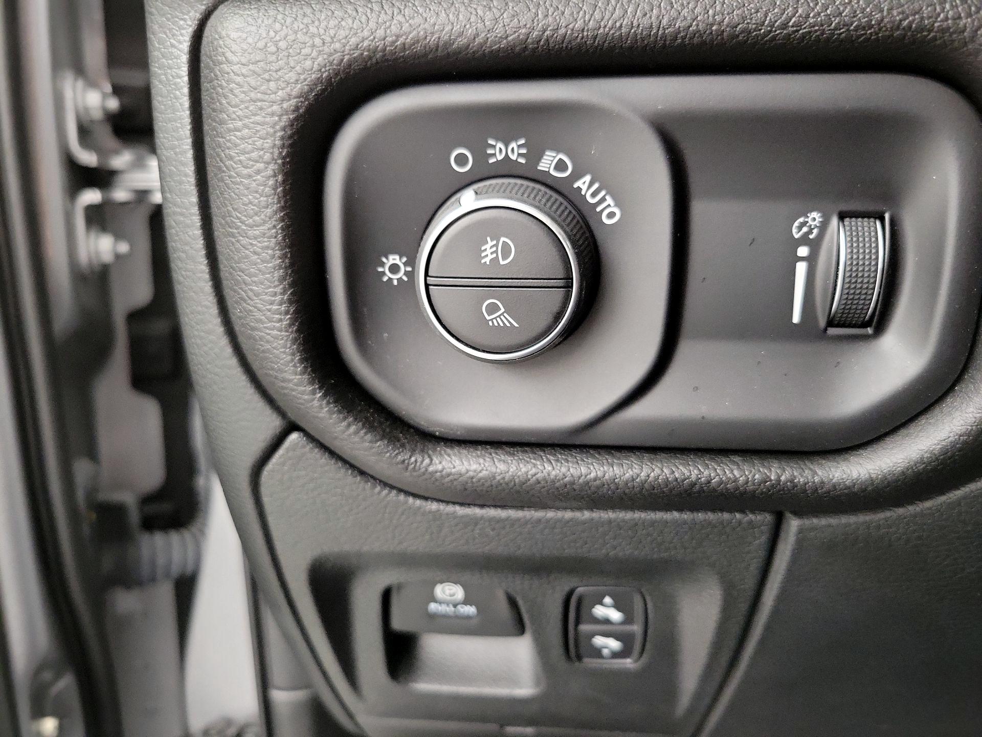 Thumbnail: 2023 RAM 1500 - 13