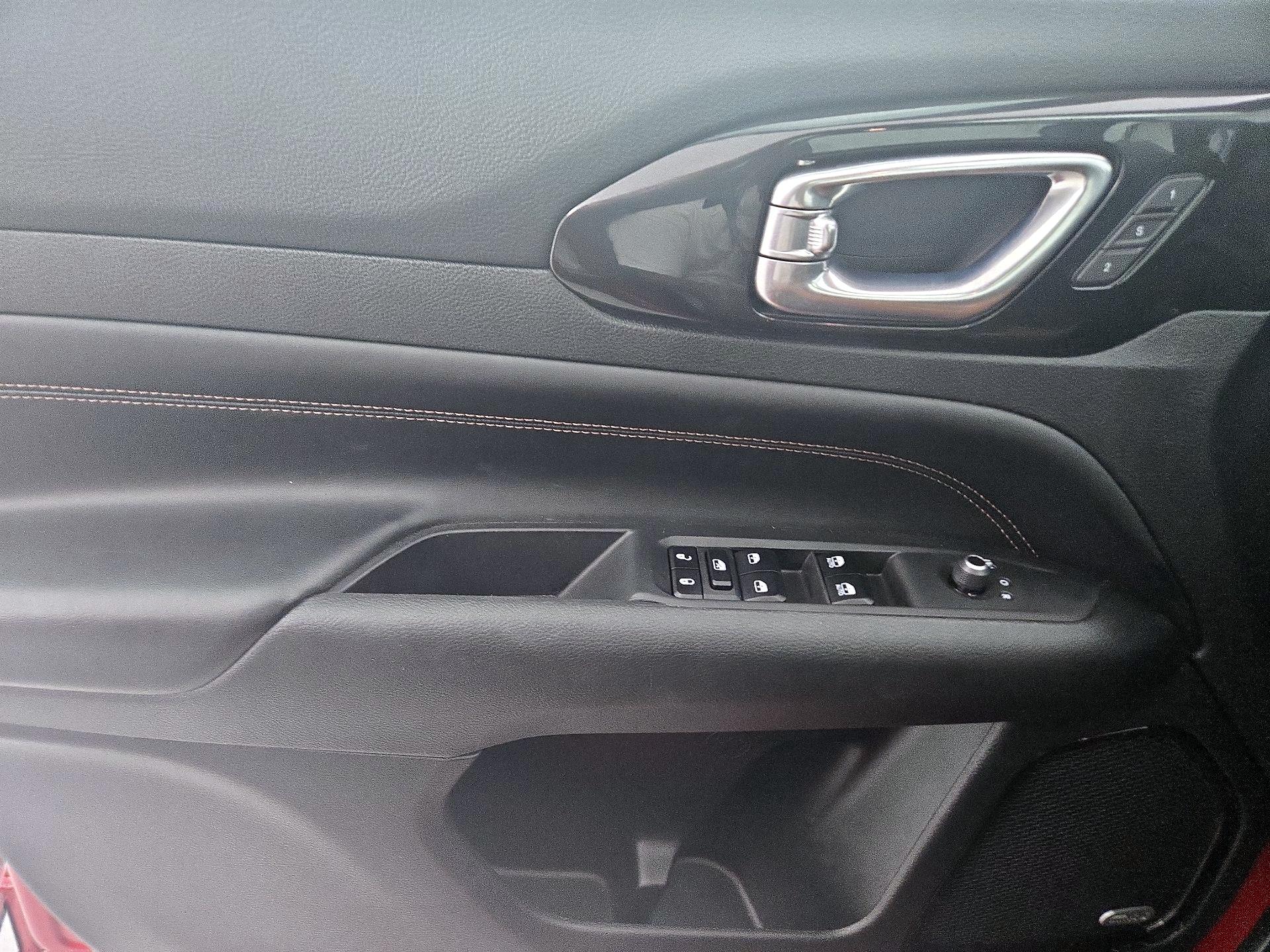 Thumbnail: 2022 Jeep Compass - 12