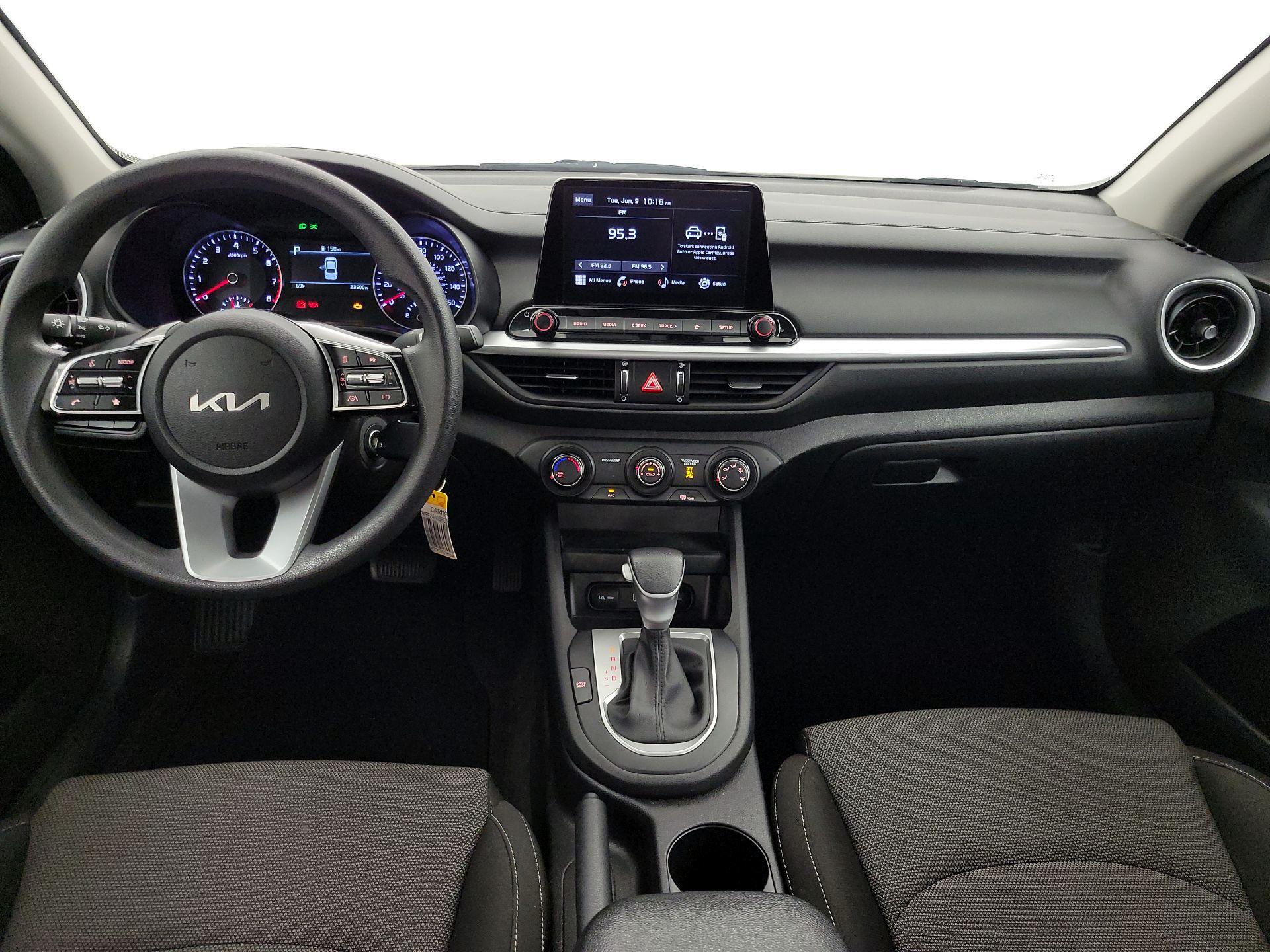 Thumbnail: 2023 Kia Forte - 9