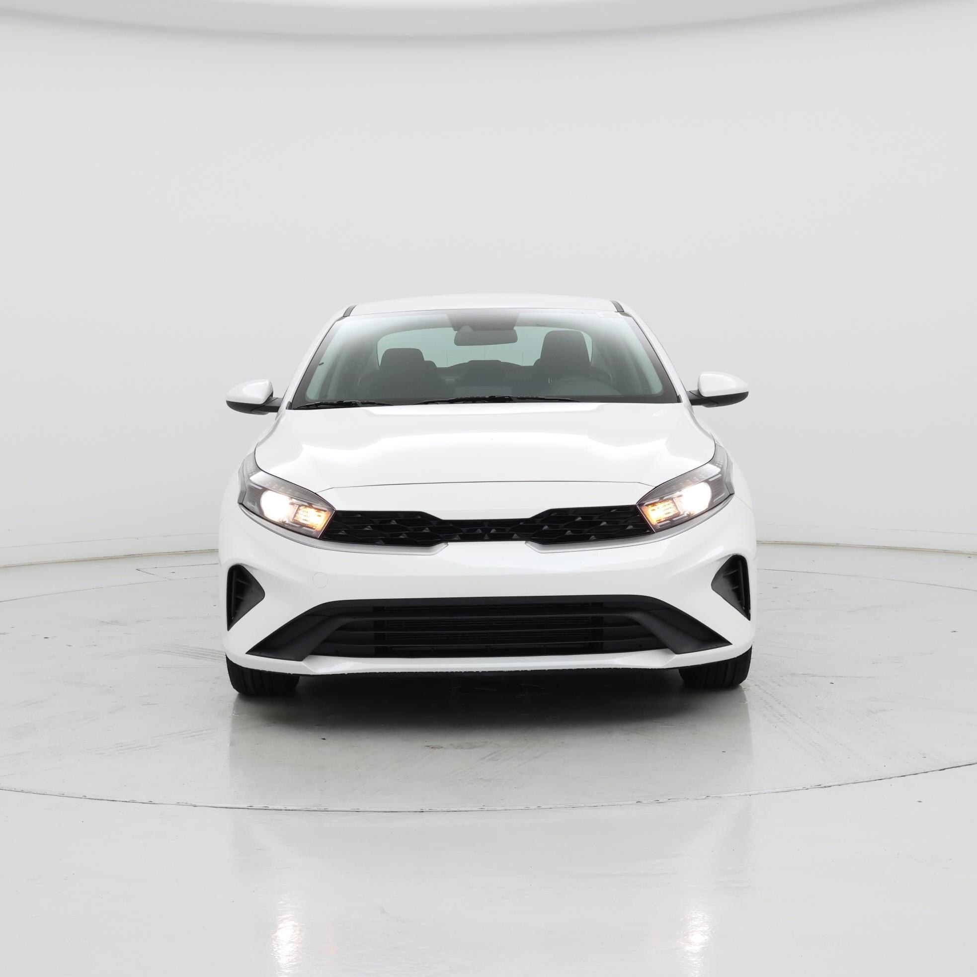 Thumbnail: 2023 Kia Forte - 5