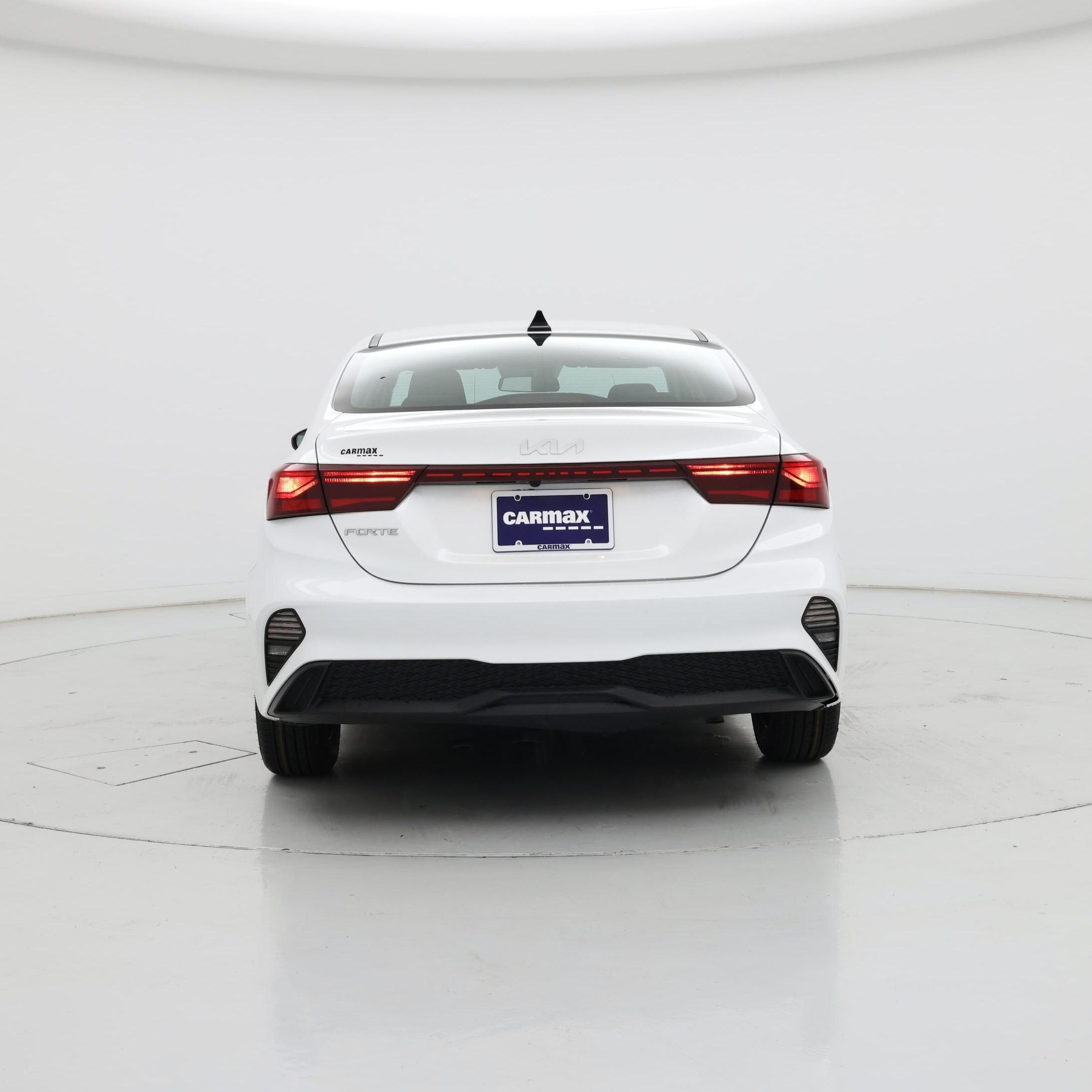 Thumbnail: 2023 Kia Forte - 6