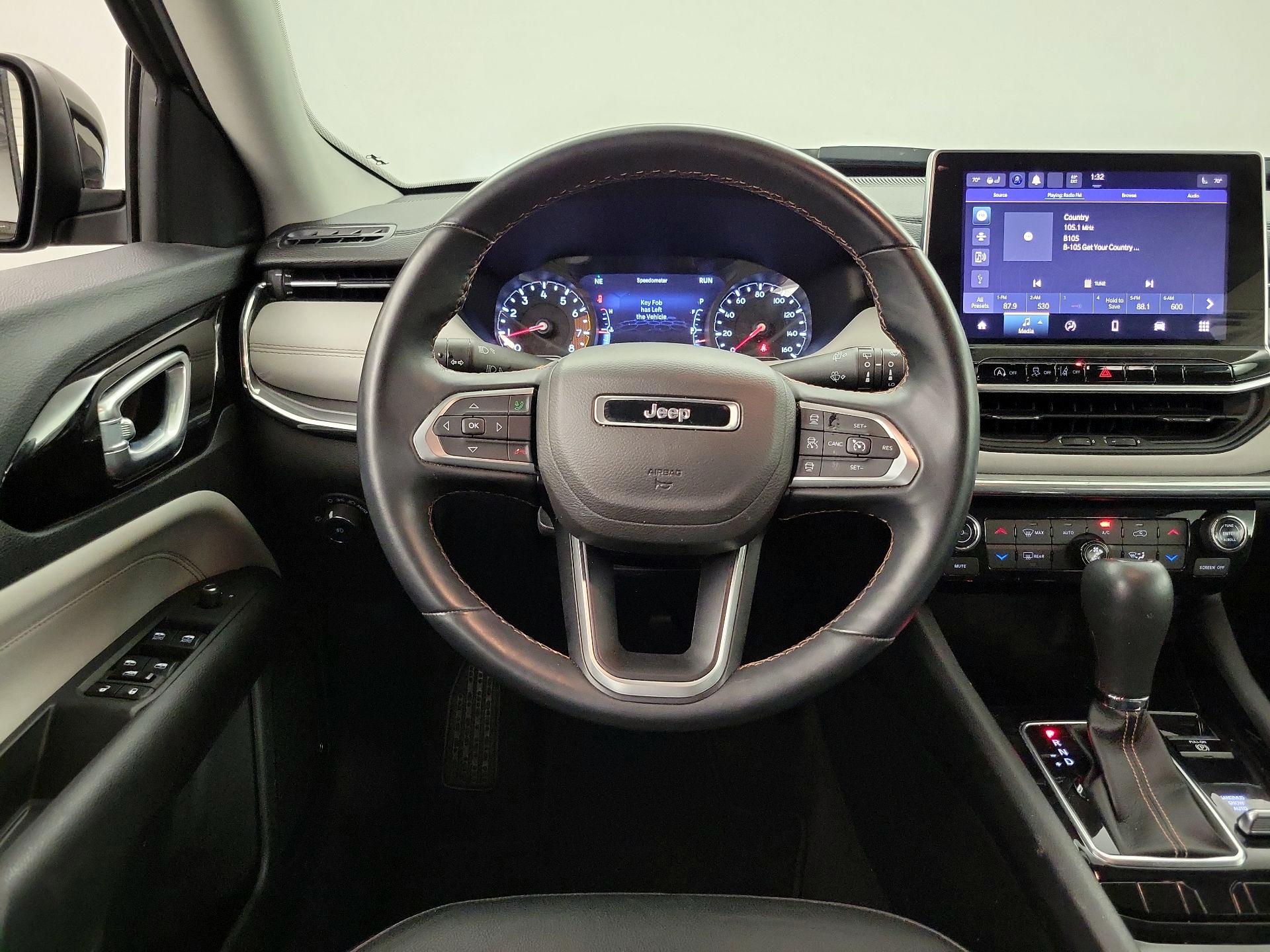 Thumbnail: 2022 Jeep Compass - 10