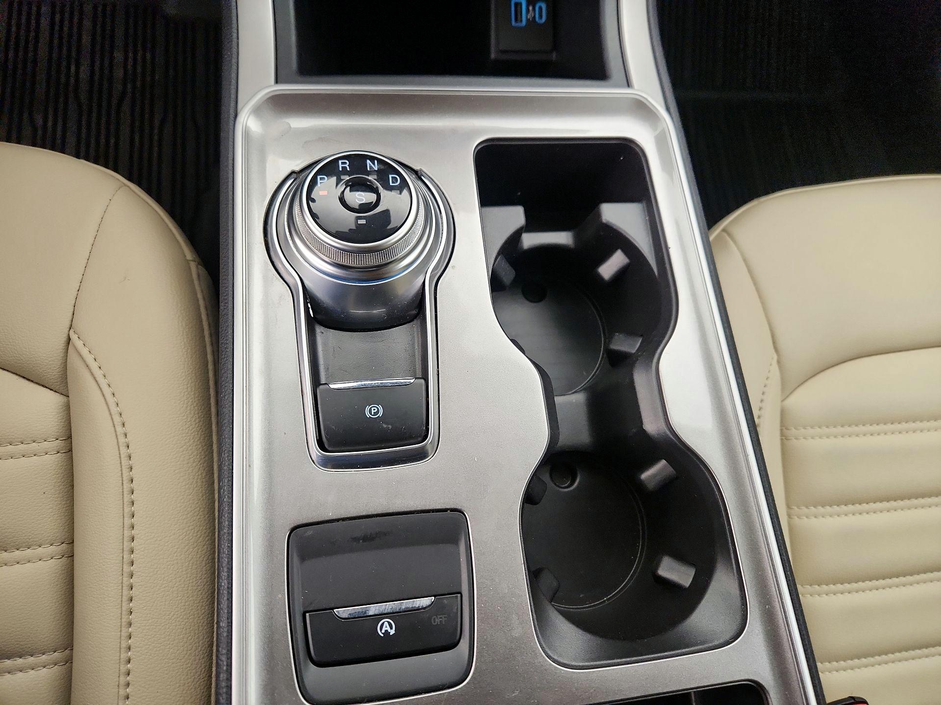 Thumbnail: 2023 Ford Edge - 18