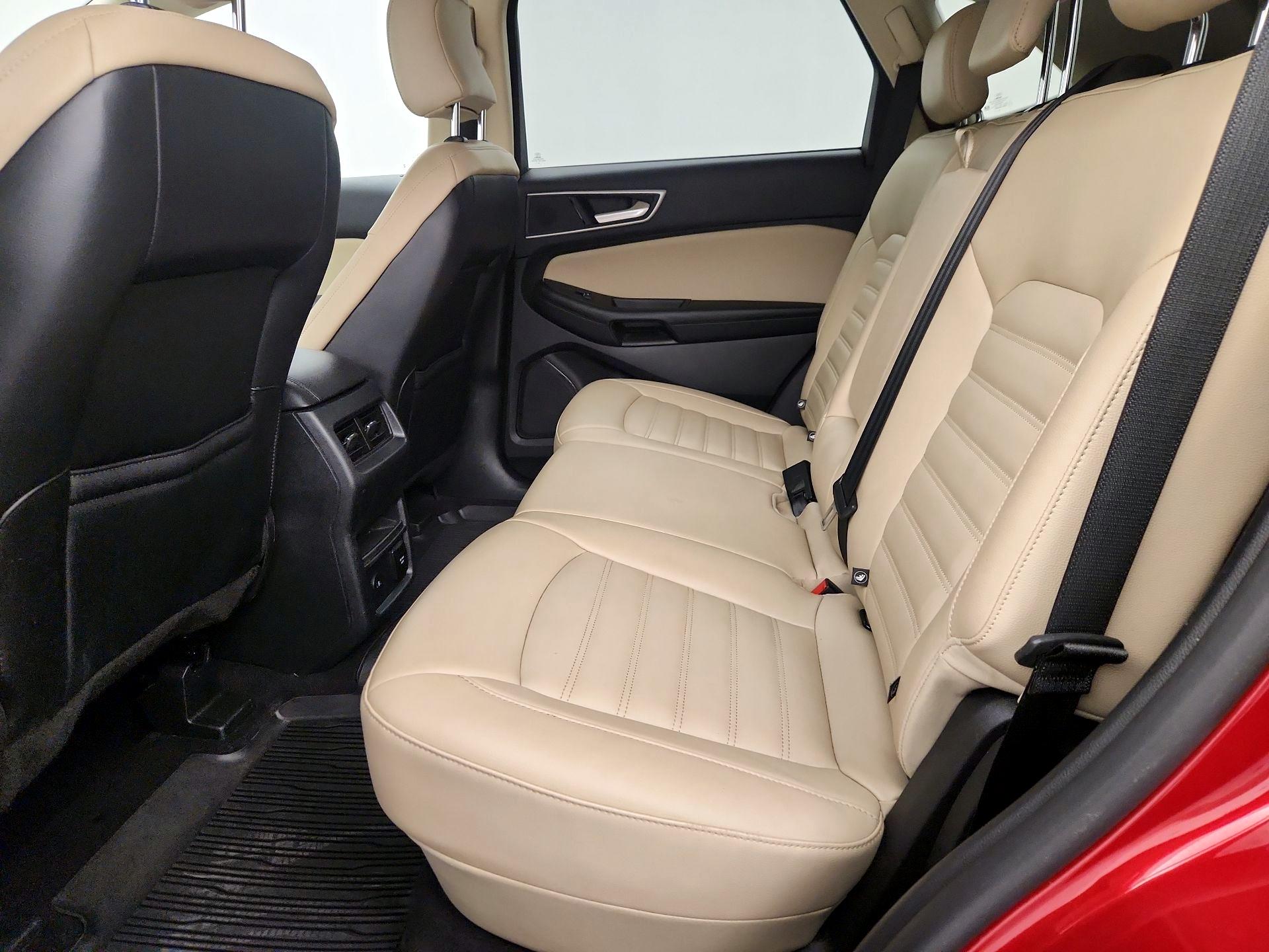Thumbnail: 2023 Ford Edge - 20
