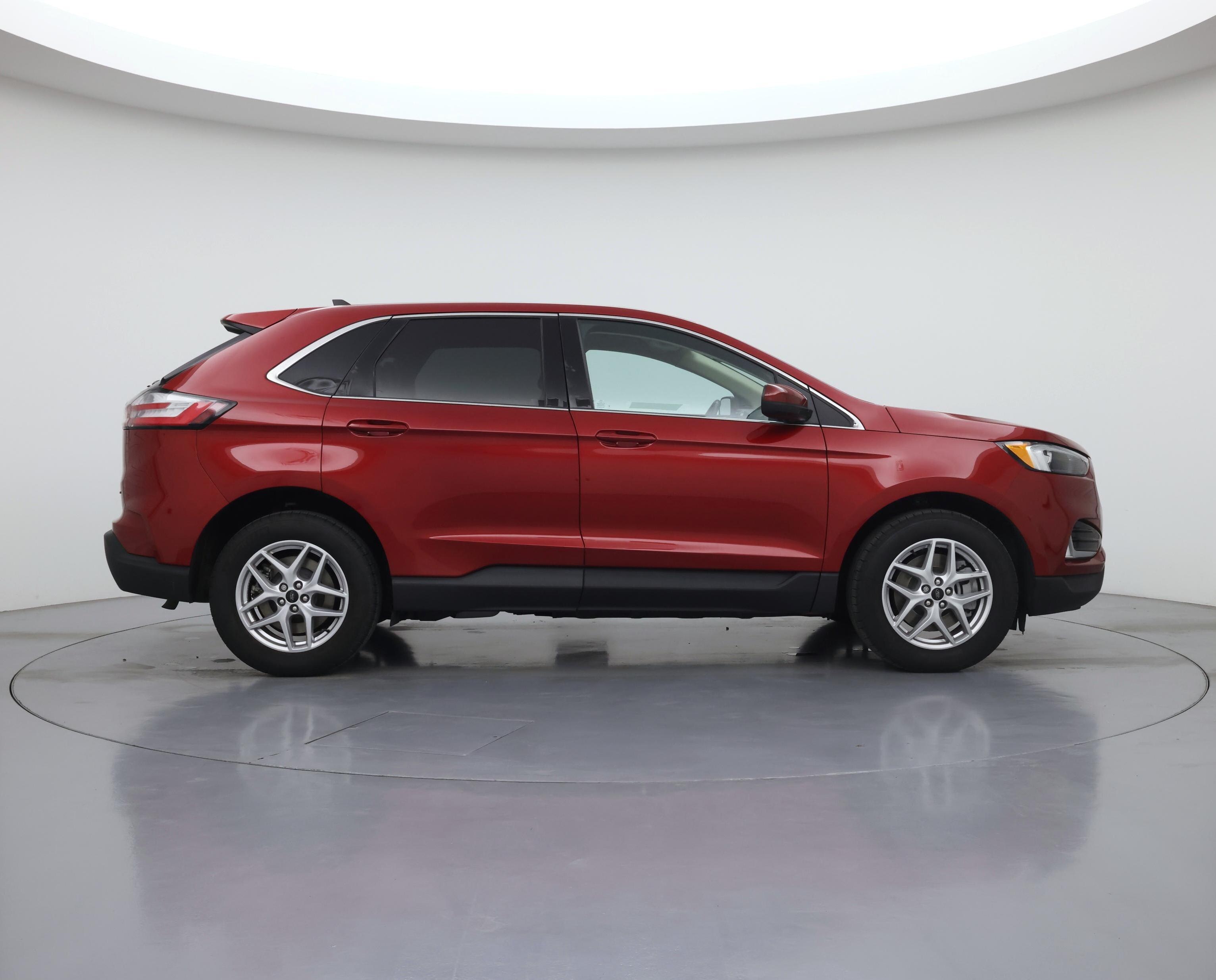 Thumbnail: 2023 Ford Edge - 7