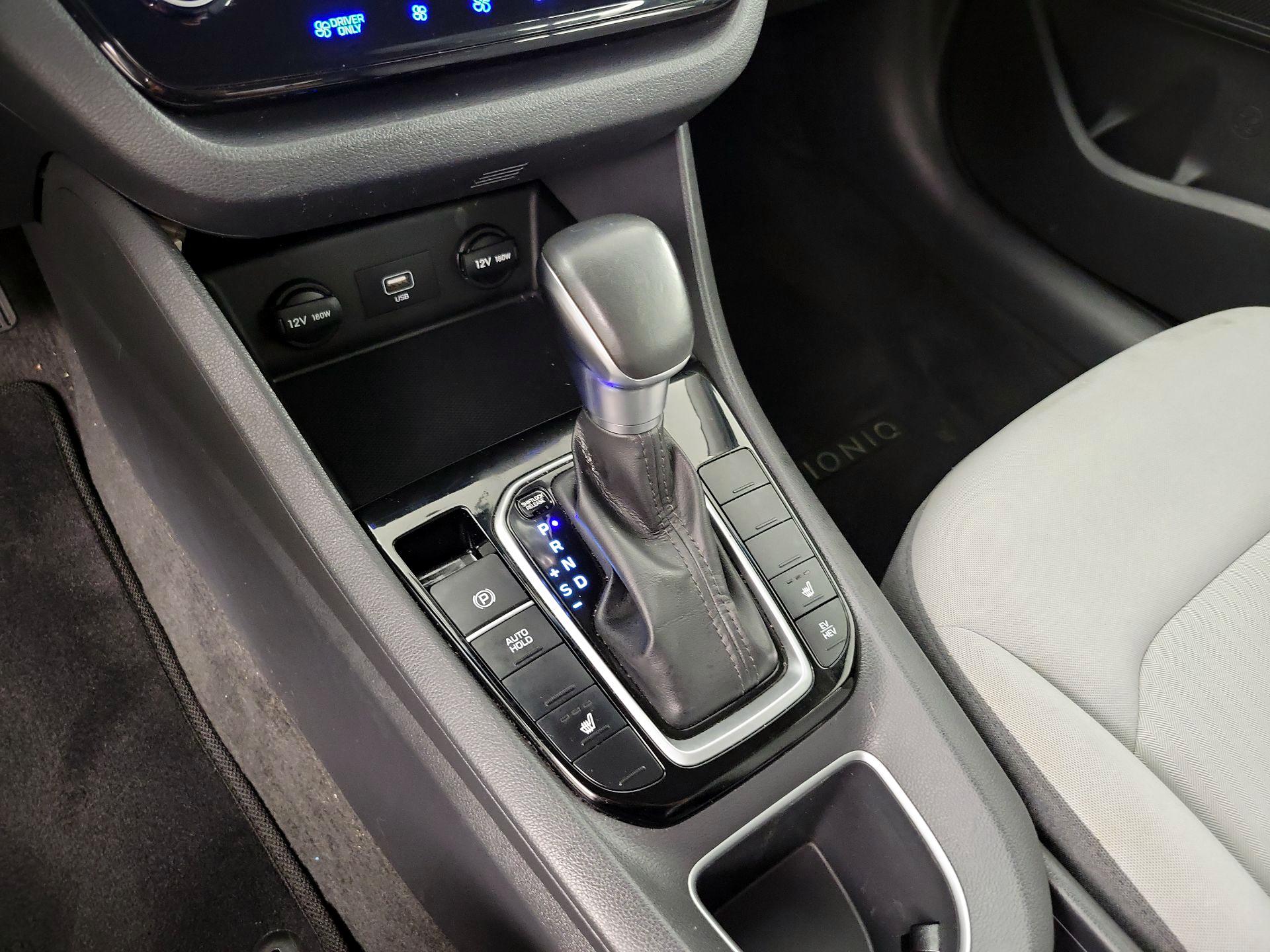 Thumbnail: 2021 Hyundai Ioniq - 17