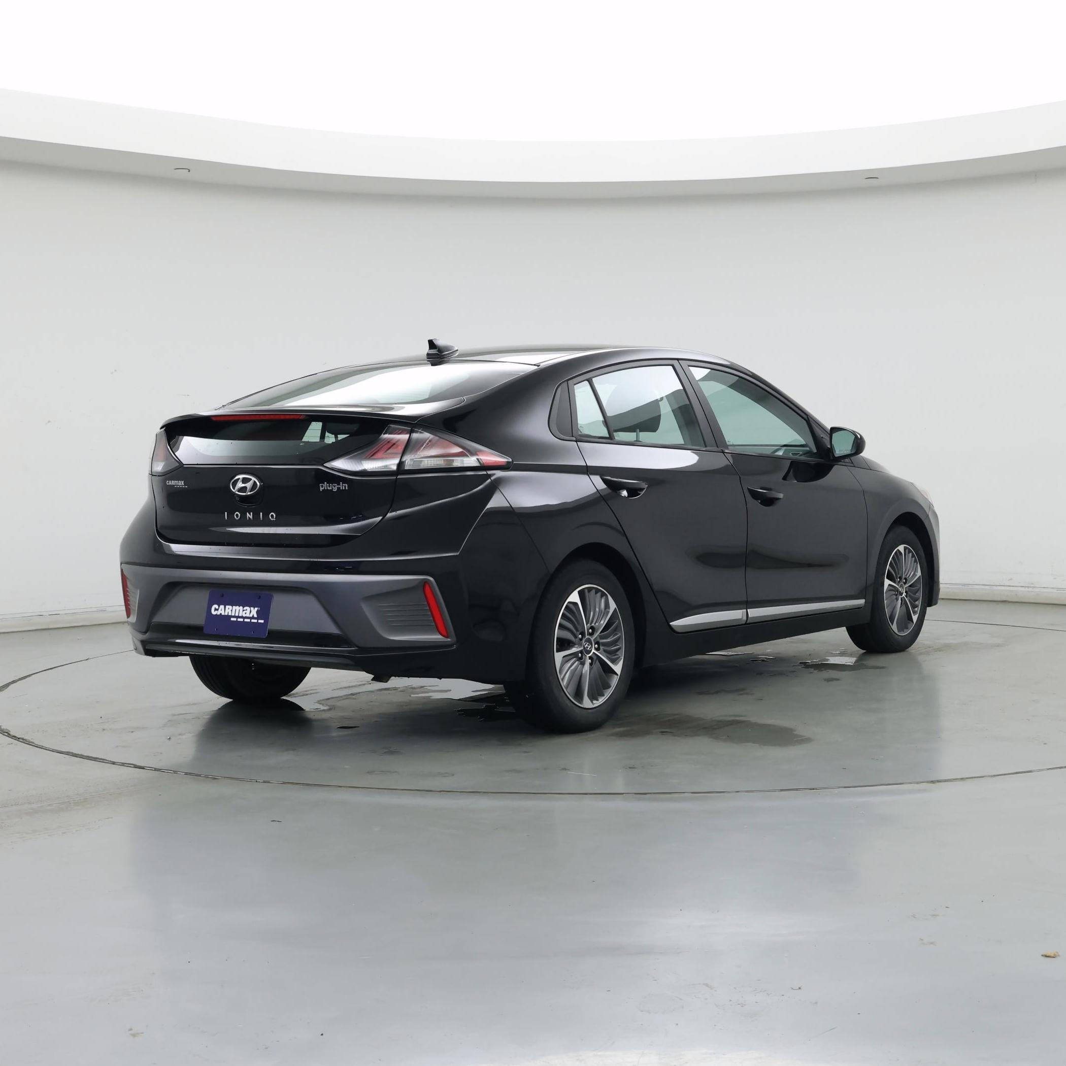 Thumbnail: 2021 Hyundai Ioniq - 8