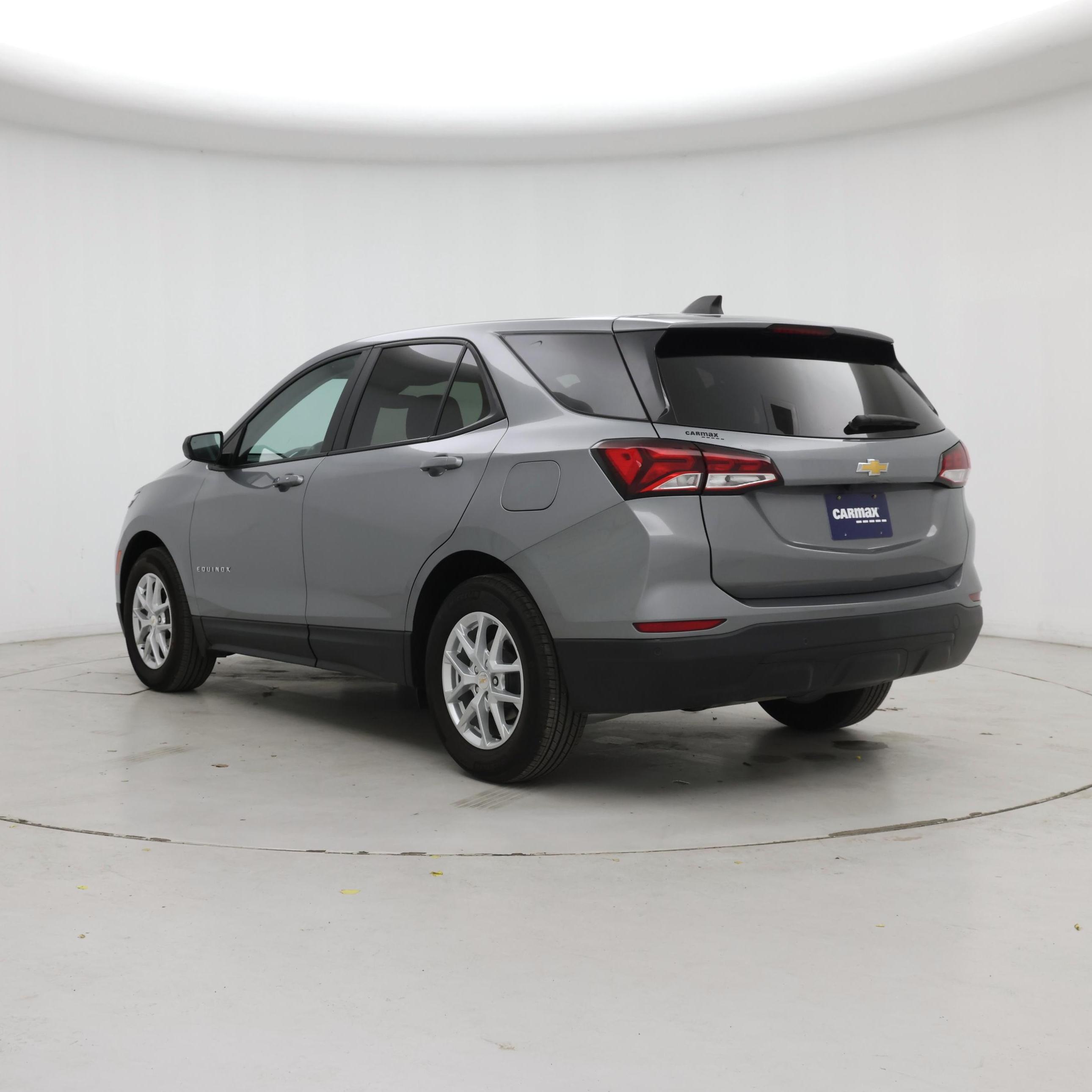 Thumbnail: 2023 Chevrolet Equinox - 2