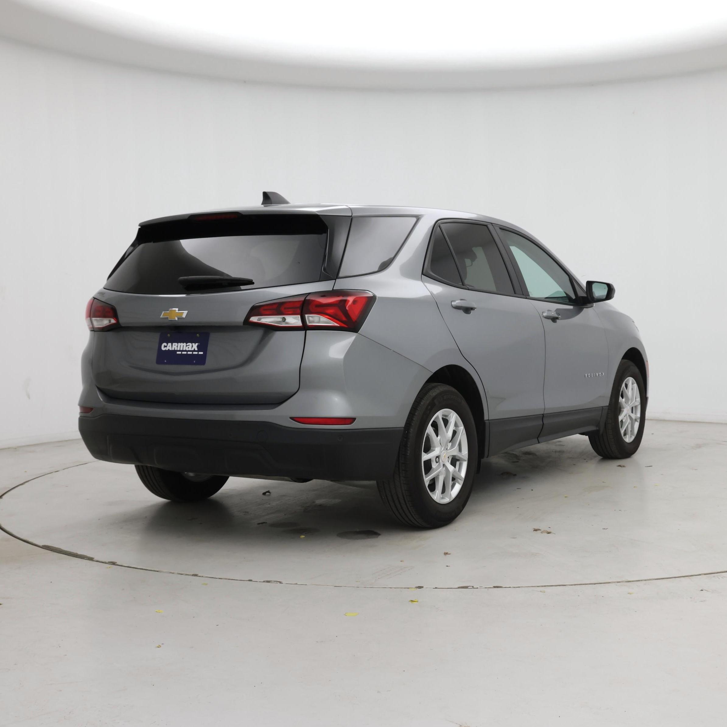 Thumbnail: 2023 Chevrolet Equinox - 8