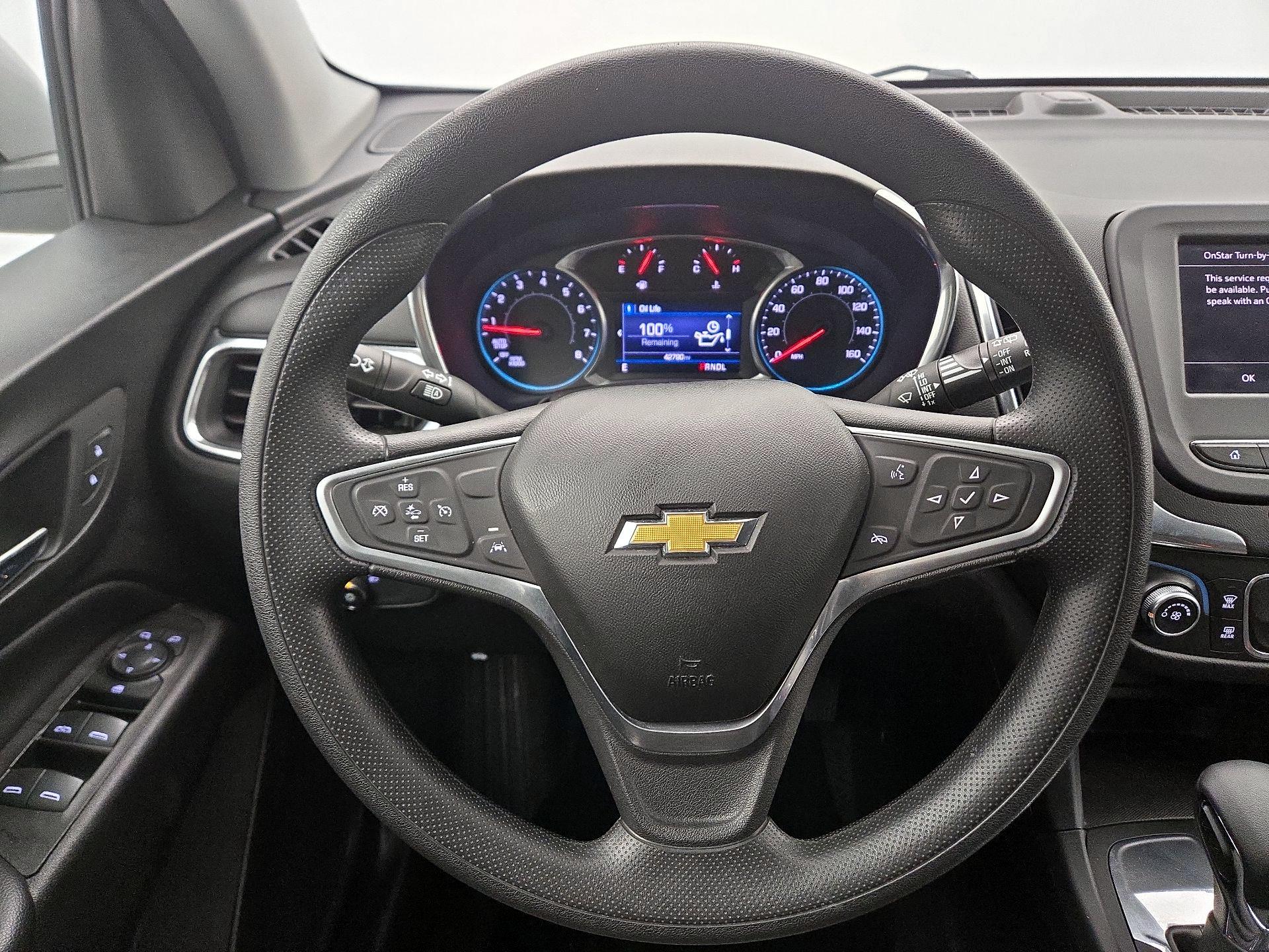 Thumbnail: 2022 Chevrolet Equinox - 10