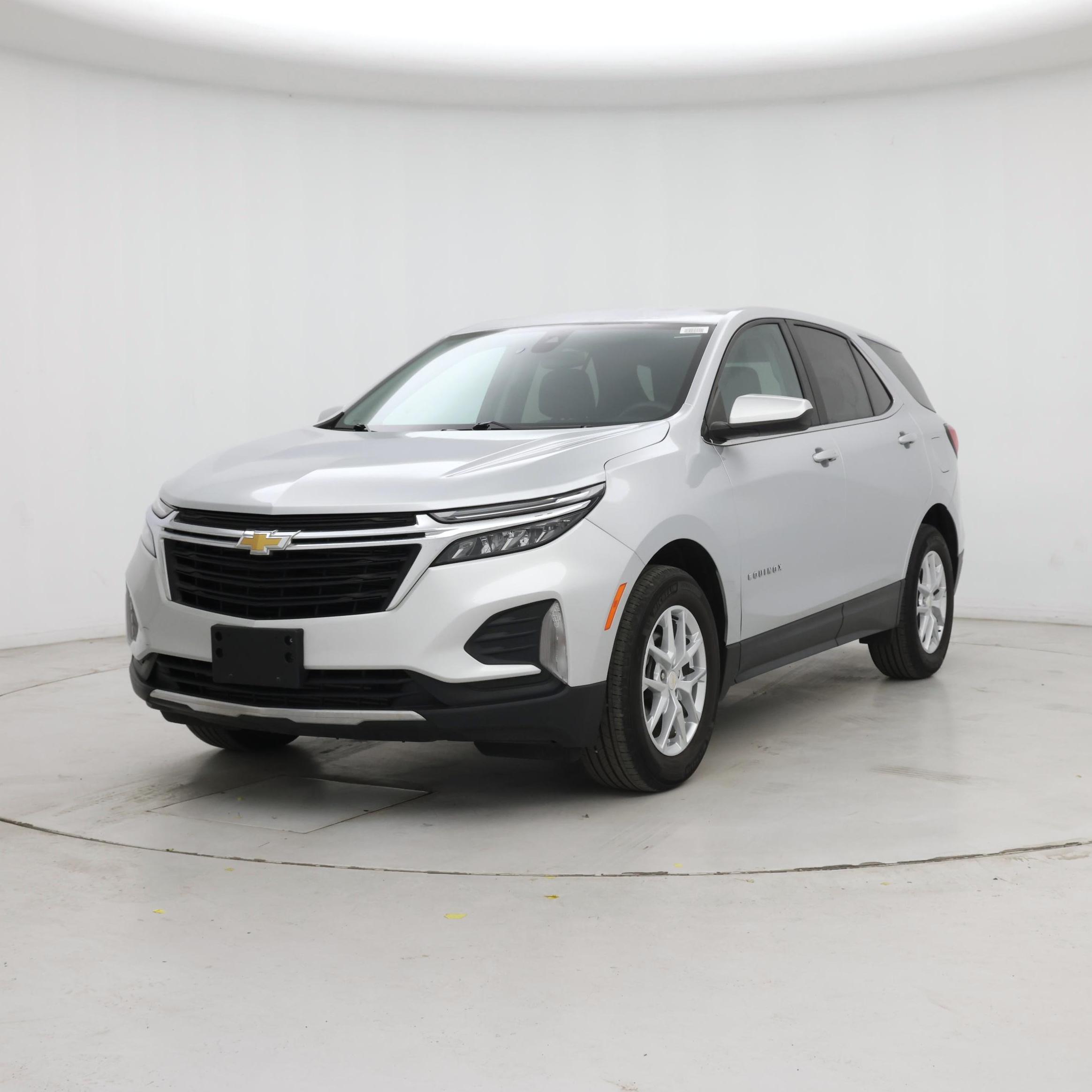 Thumbnail: 2022 Chevrolet Equinox - 4