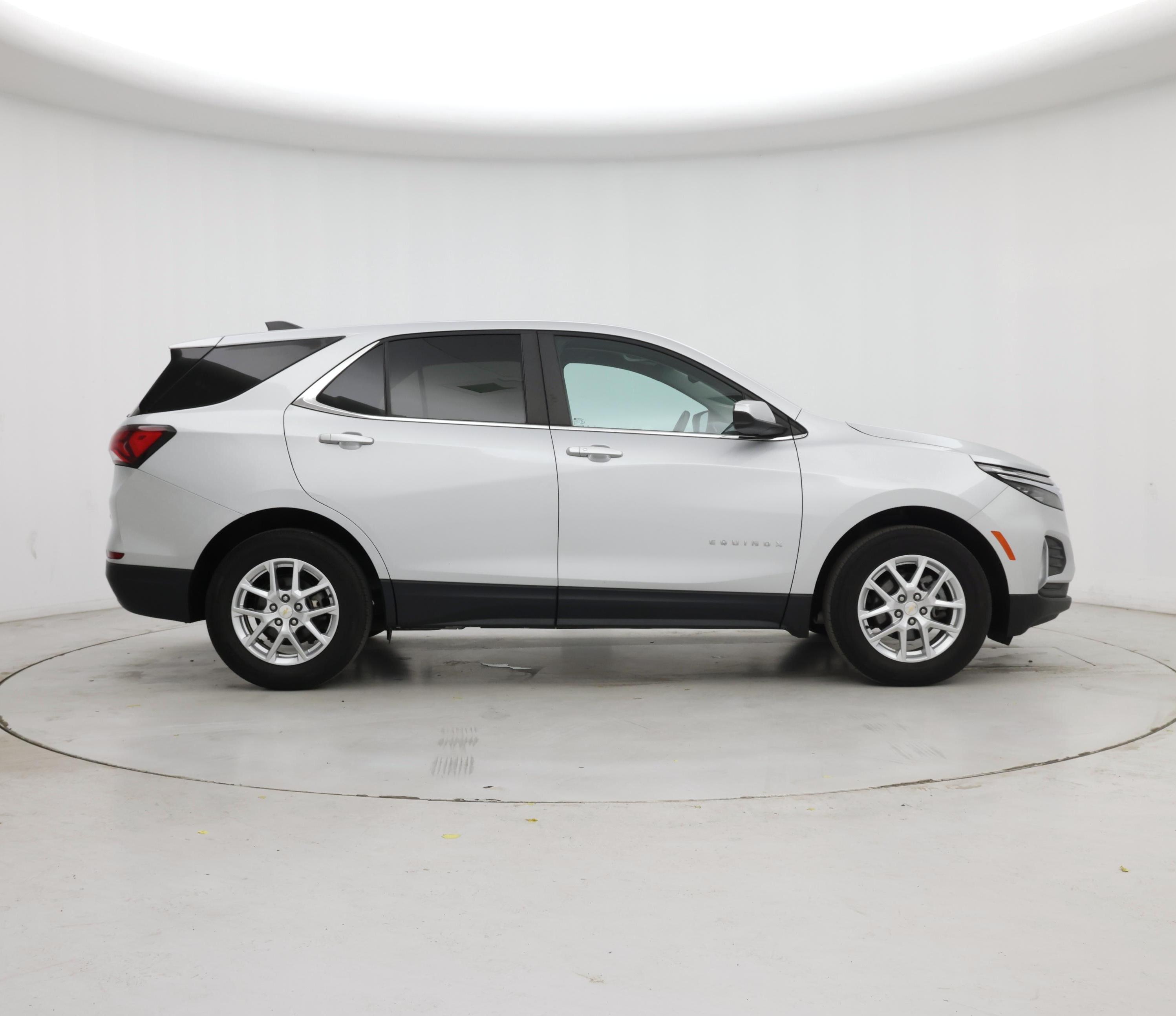 Thumbnail: 2022 Chevrolet Equinox - 7