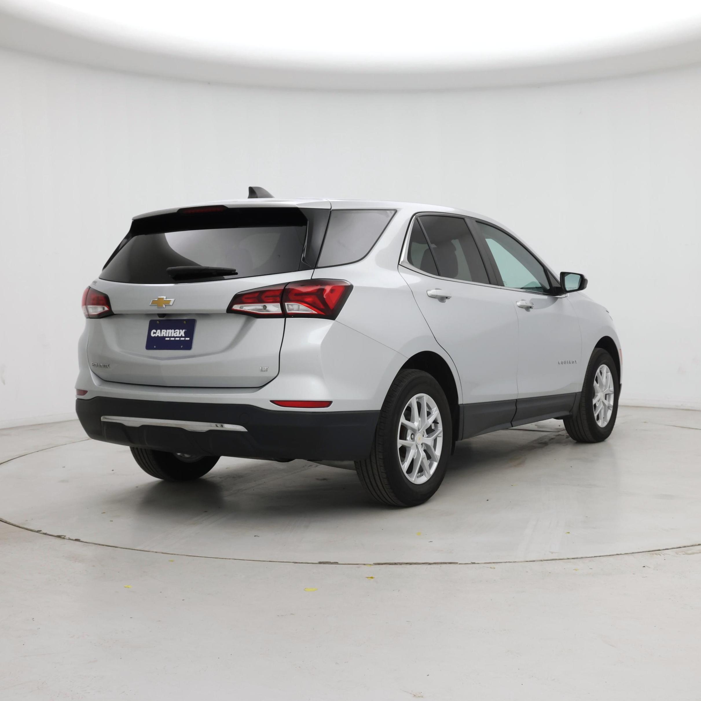 Thumbnail: 2022 Chevrolet Equinox - 8