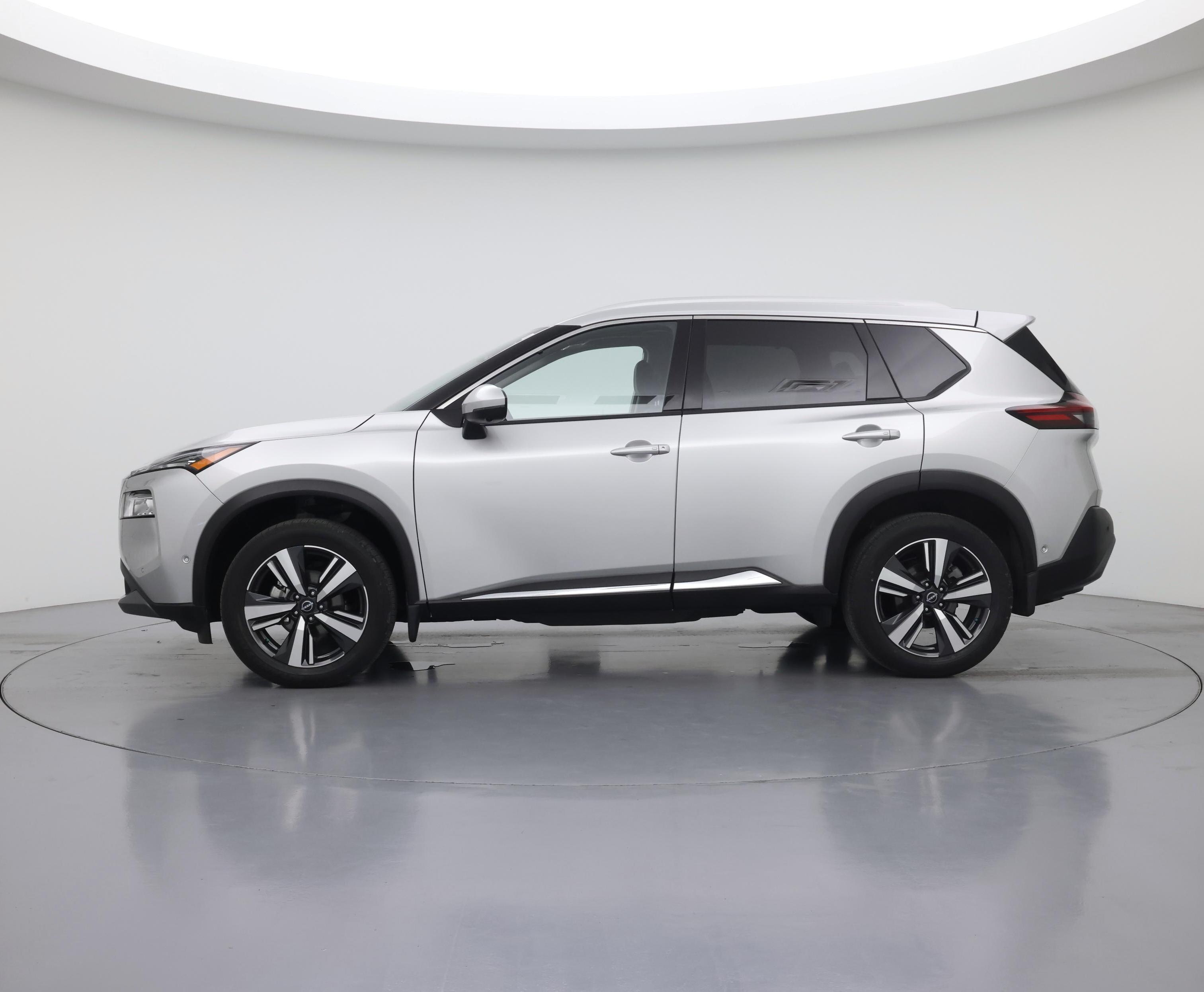 Thumbnail: 2023 Nissan Rogue - 3