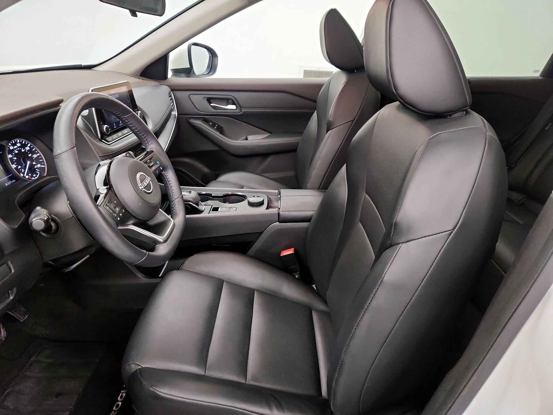 Thumbnail: 2023 Nissan Rogue - 11