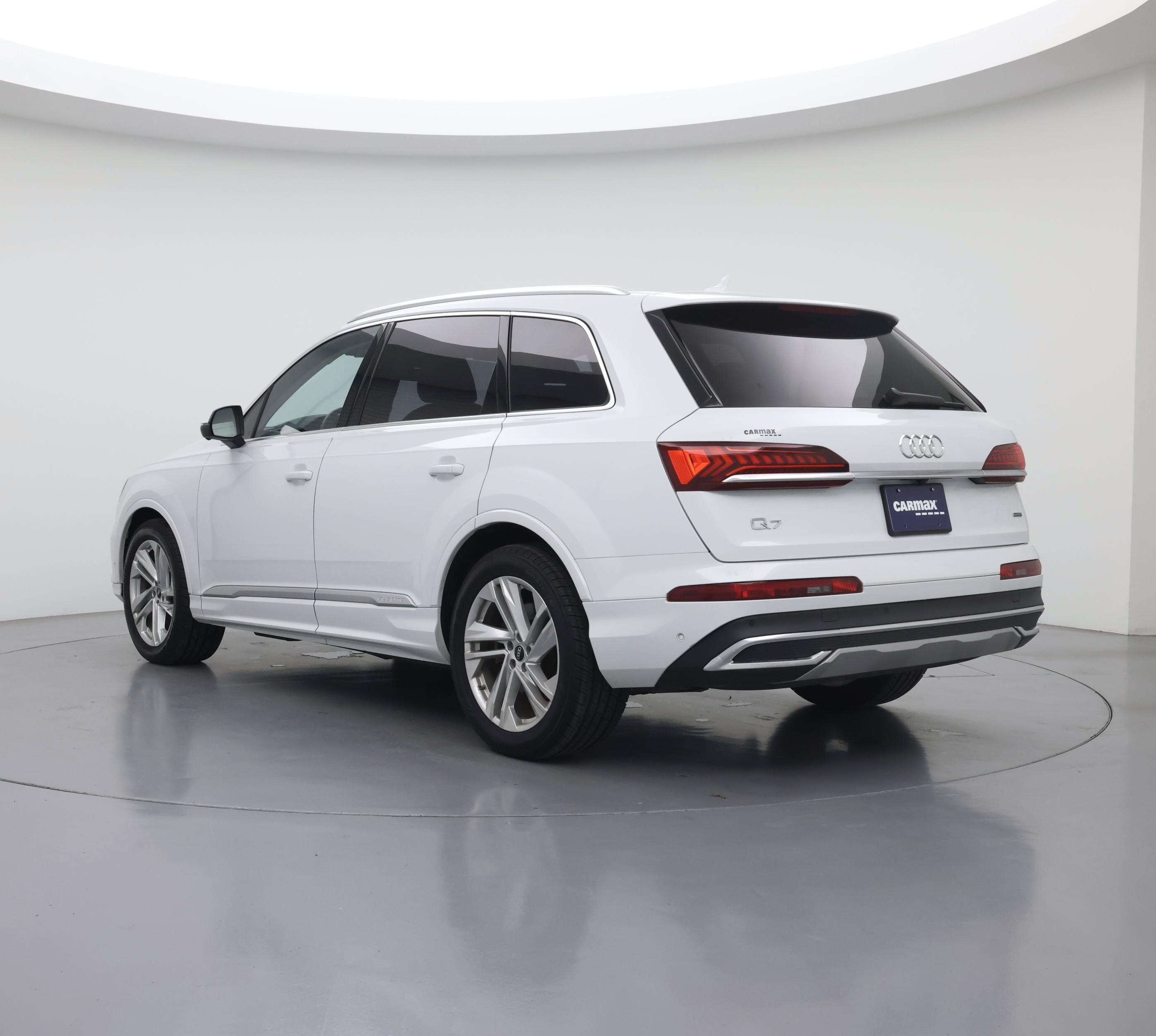 Thumbnail: 2022 Audi Q7 - 2