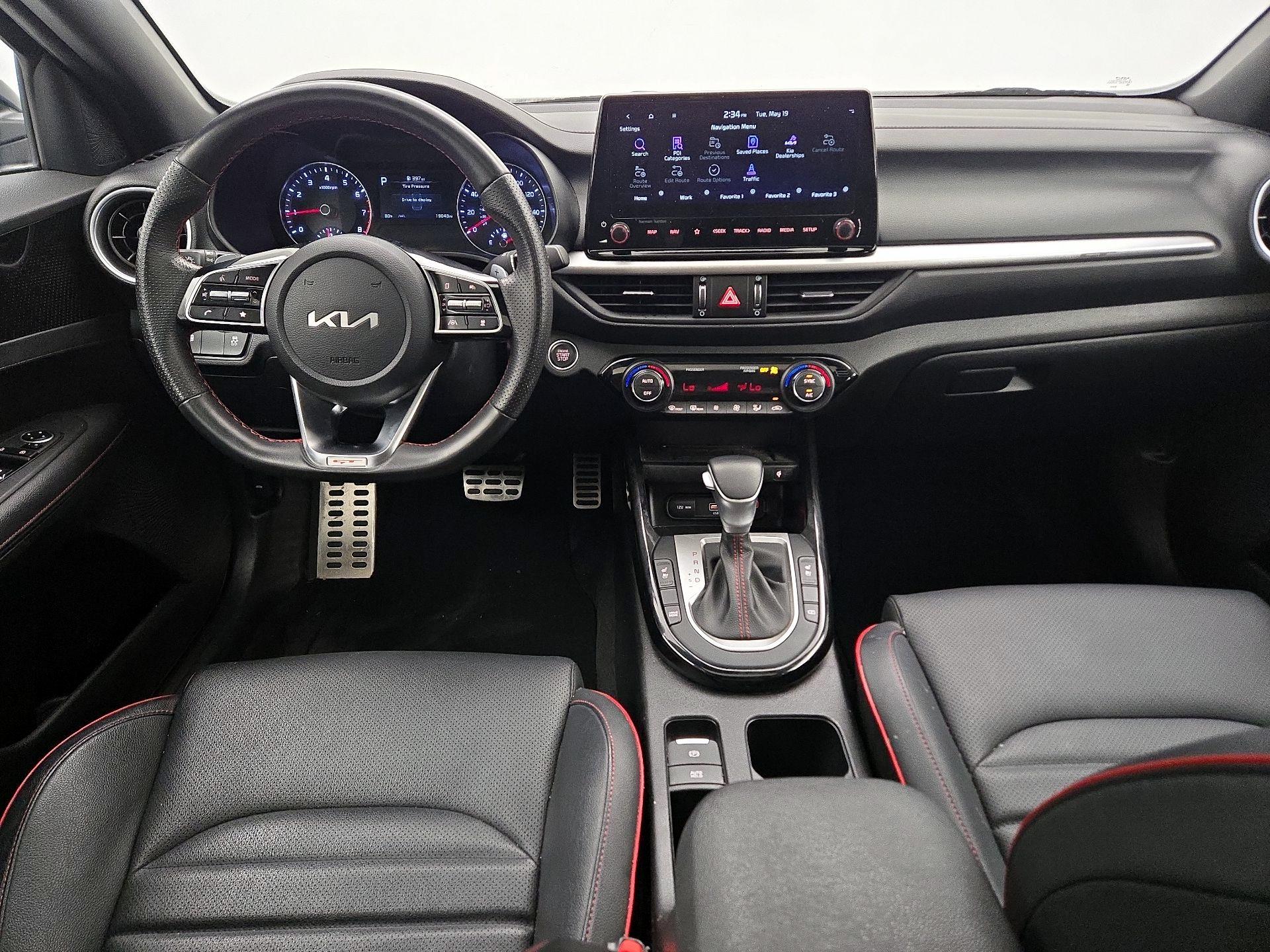 Thumbnail: 2023 Kia Forte - 9