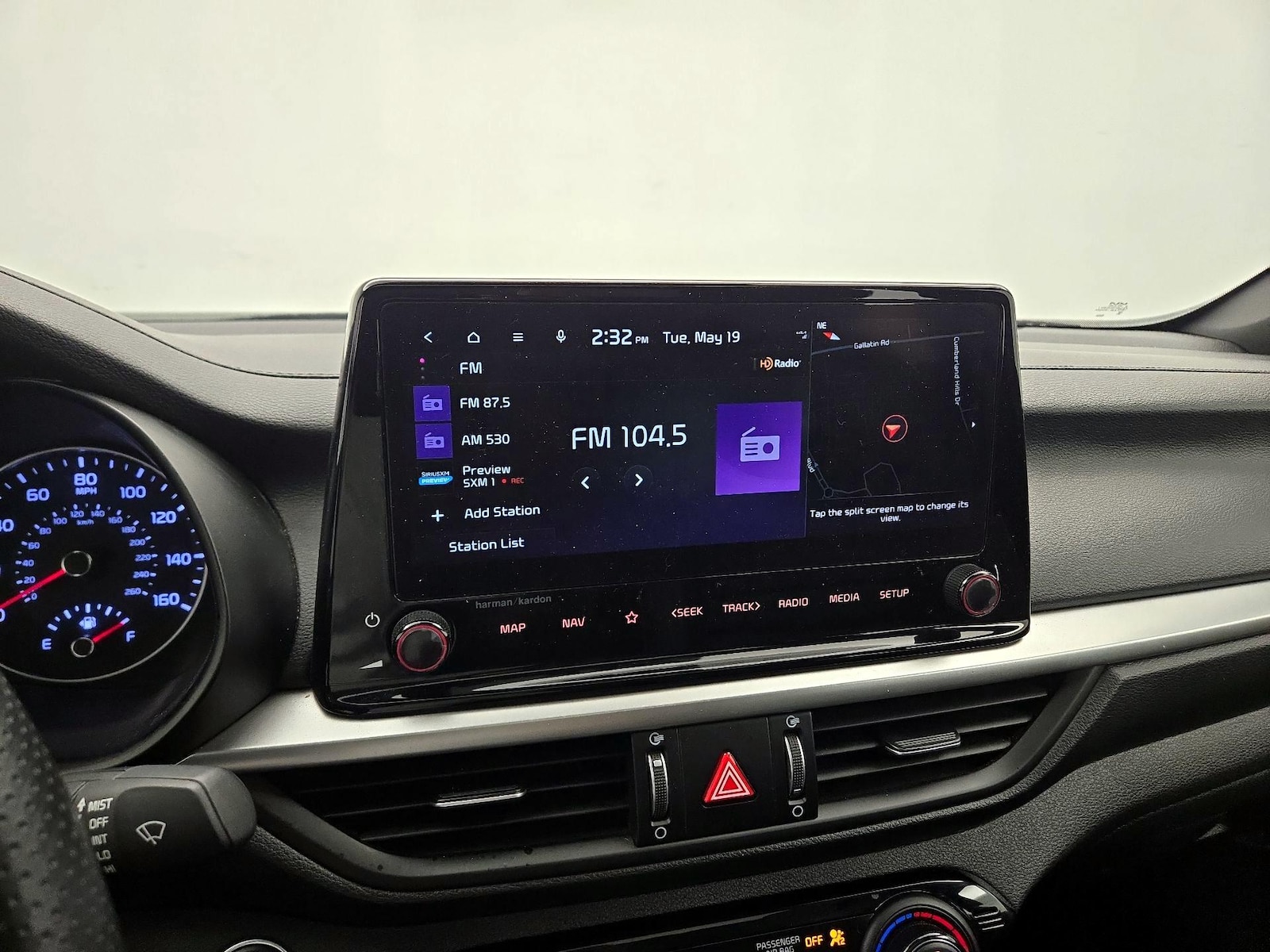 2023 Kia Forte GT - Photo 17