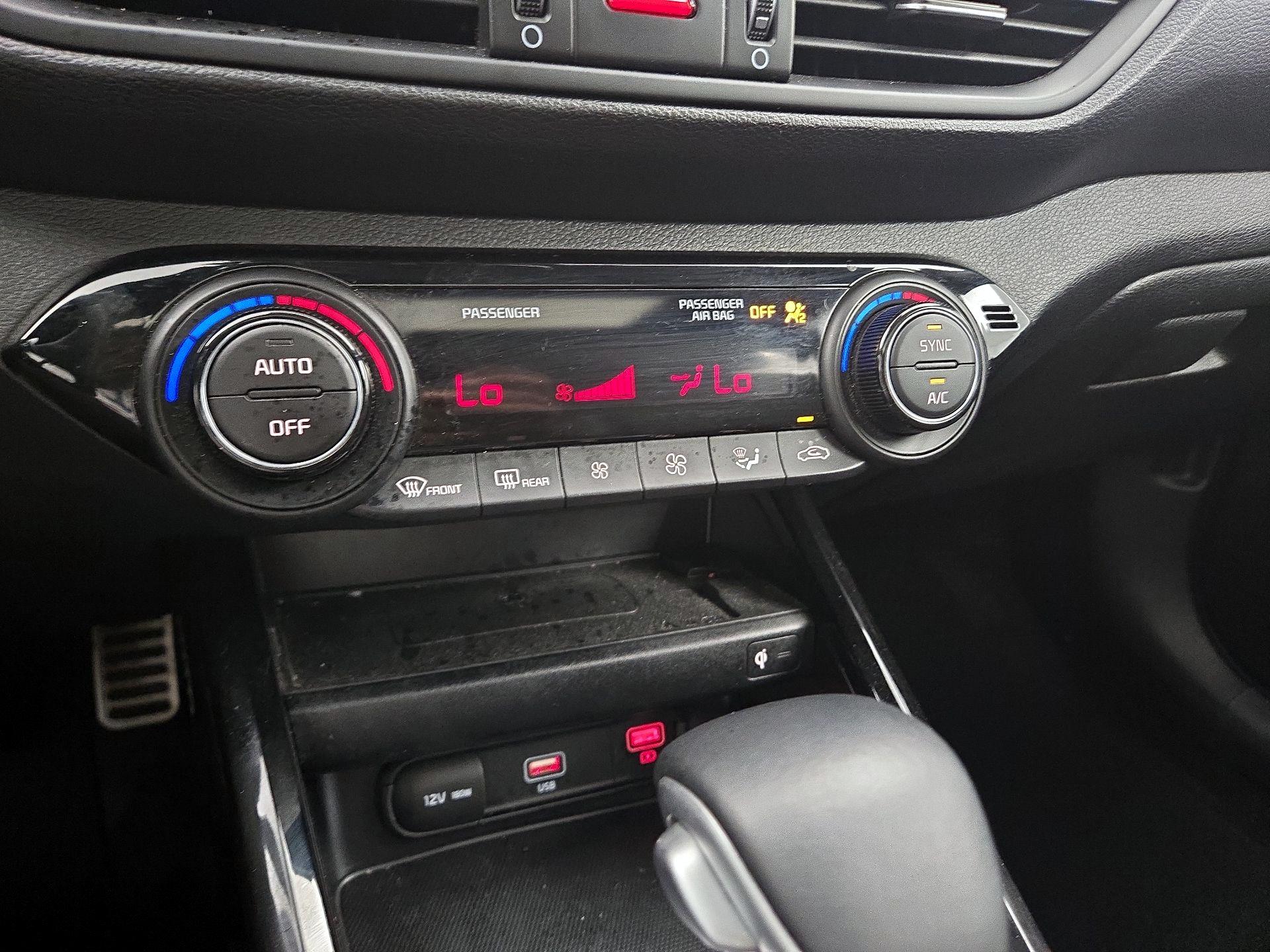 Thumbnail: 2023 Kia Forte - 17