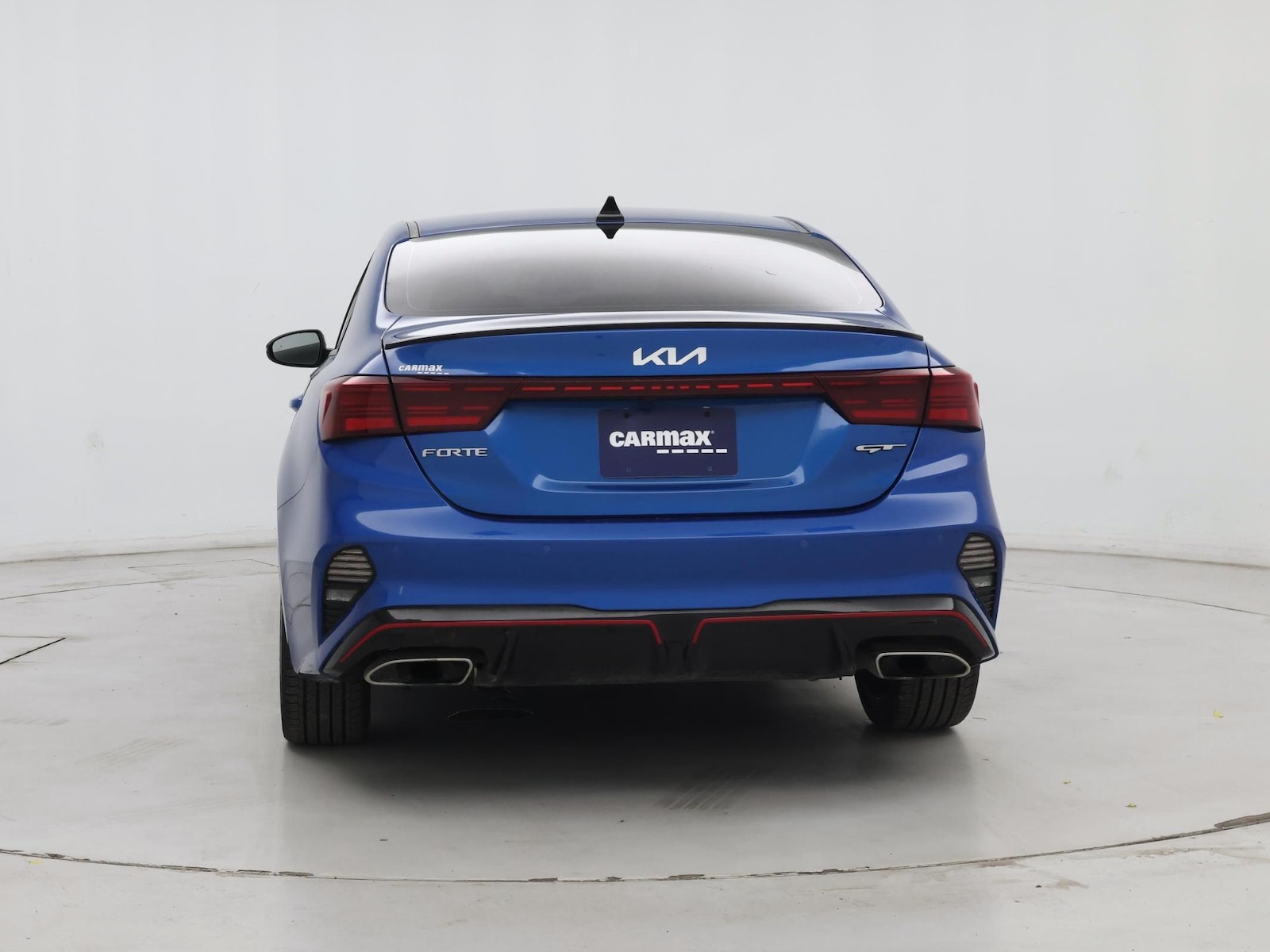 2023 Kia Forte GT - Photo 7