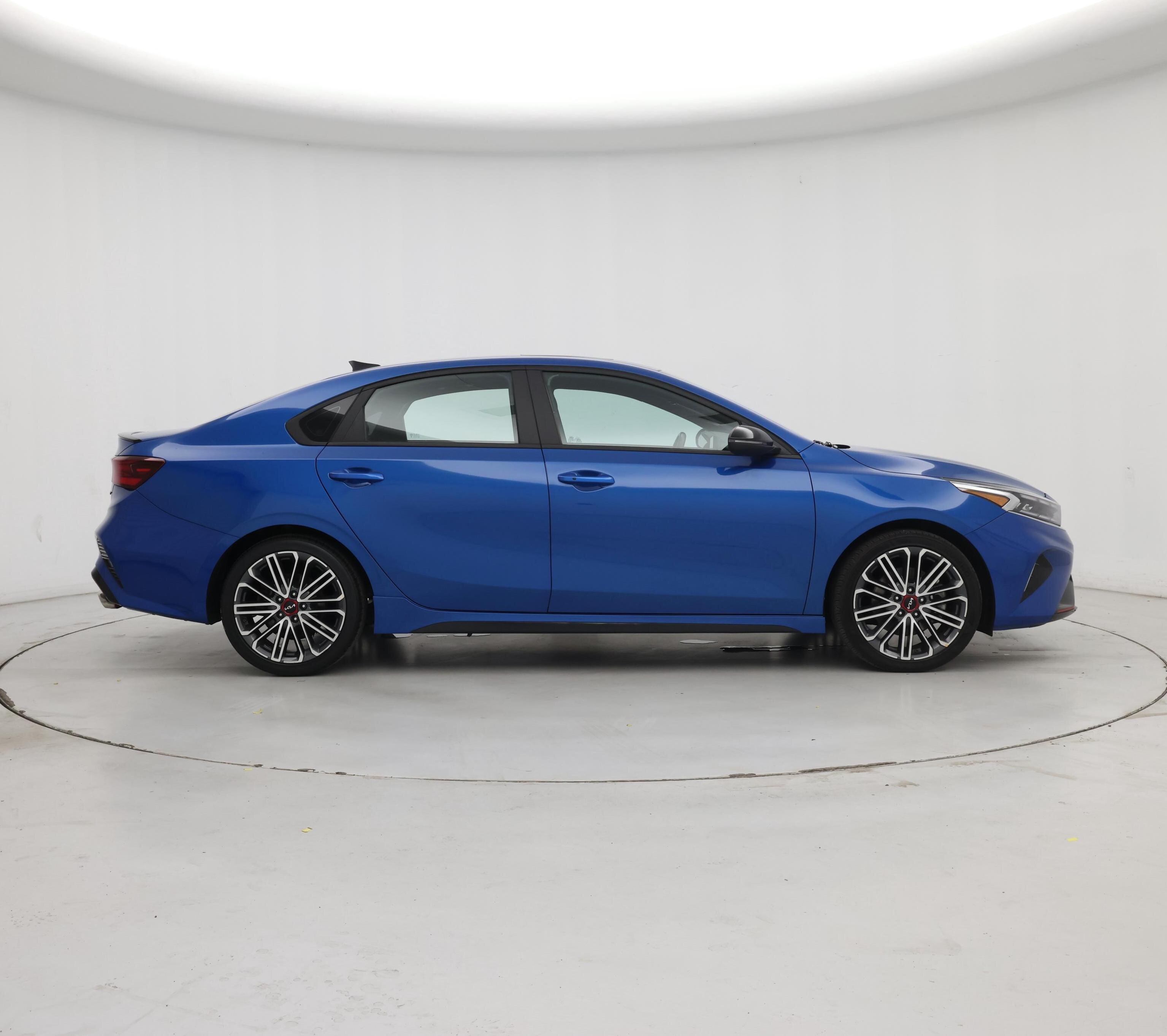 Thumbnail: 2023 Kia Forte - 7