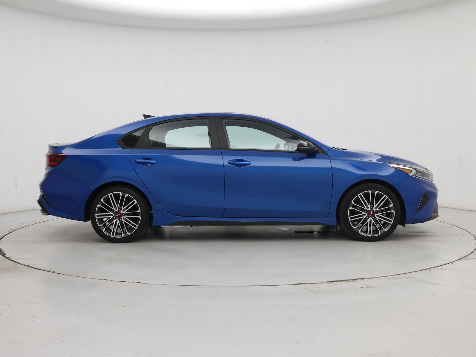 2023 Kia Forte GT - Photo 8