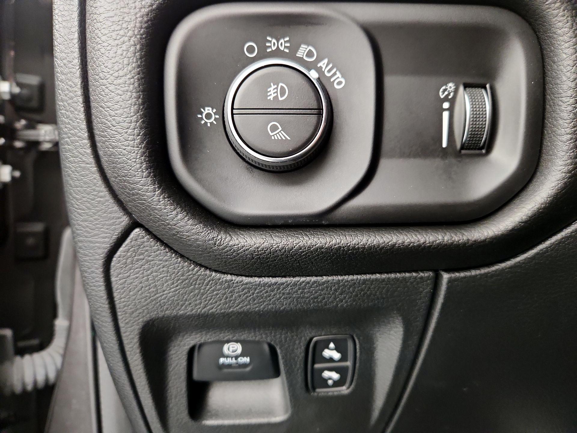 Thumbnail: 2023 RAM 1500 - 13