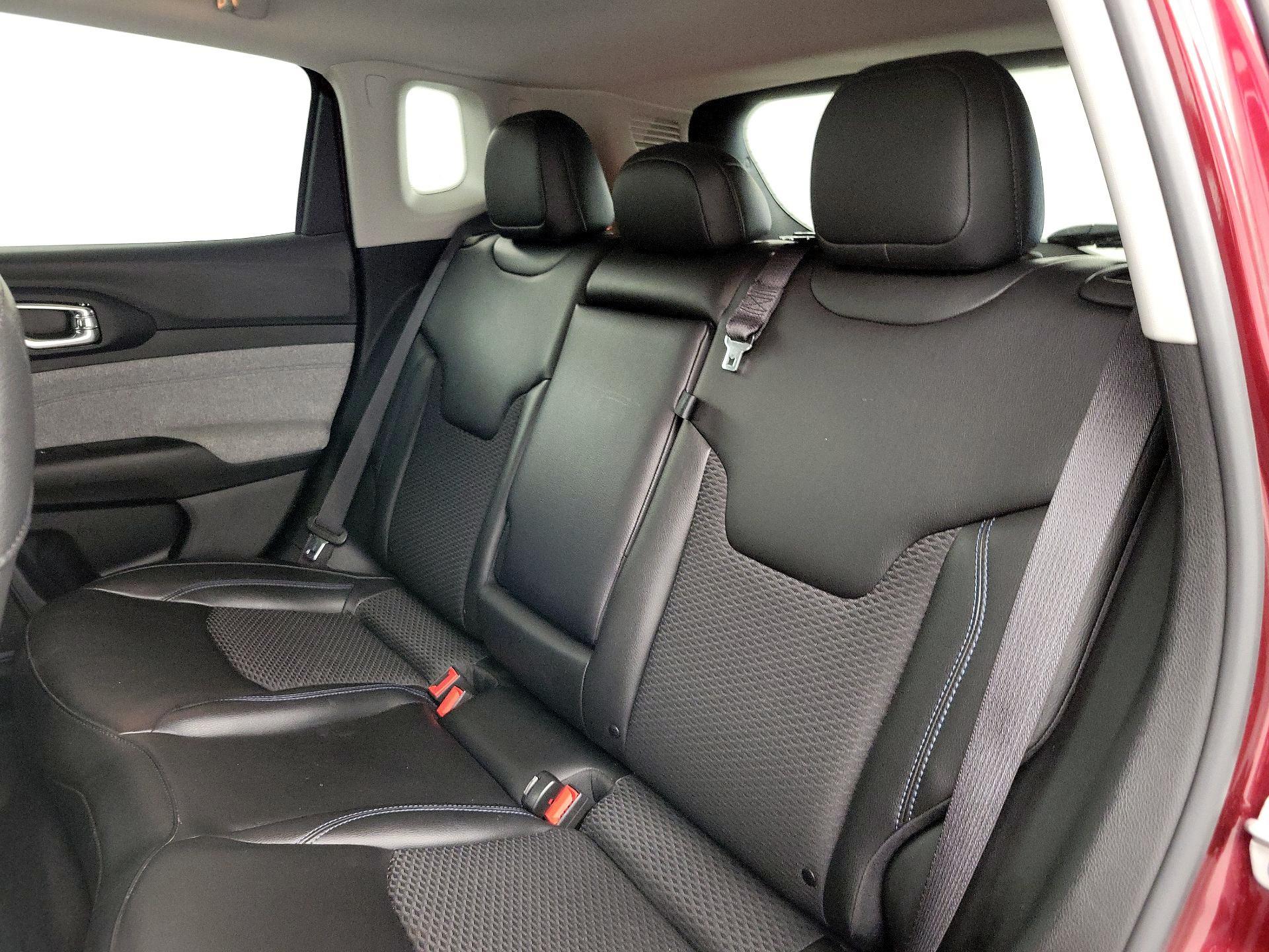 Thumbnail: 2022 Jeep Compass - 19