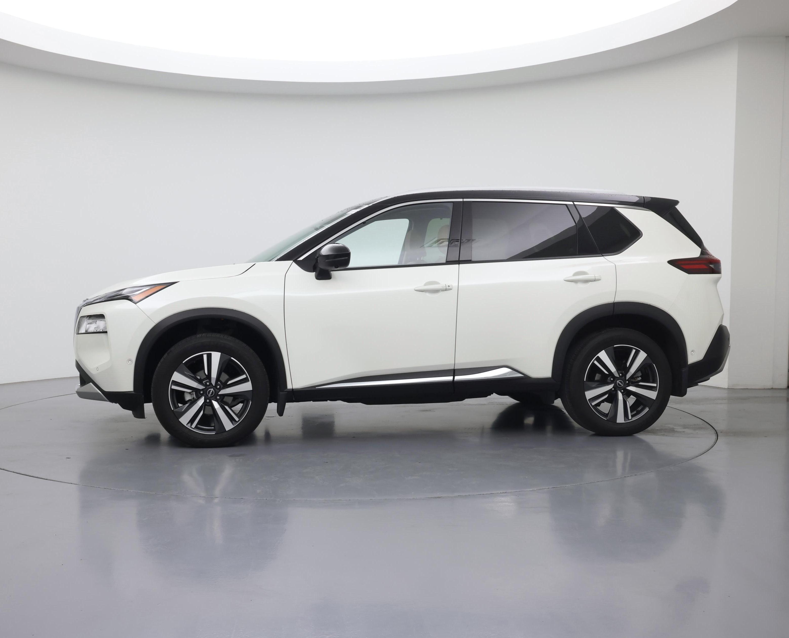 Thumbnail: 2023 Nissan Rogue - 3