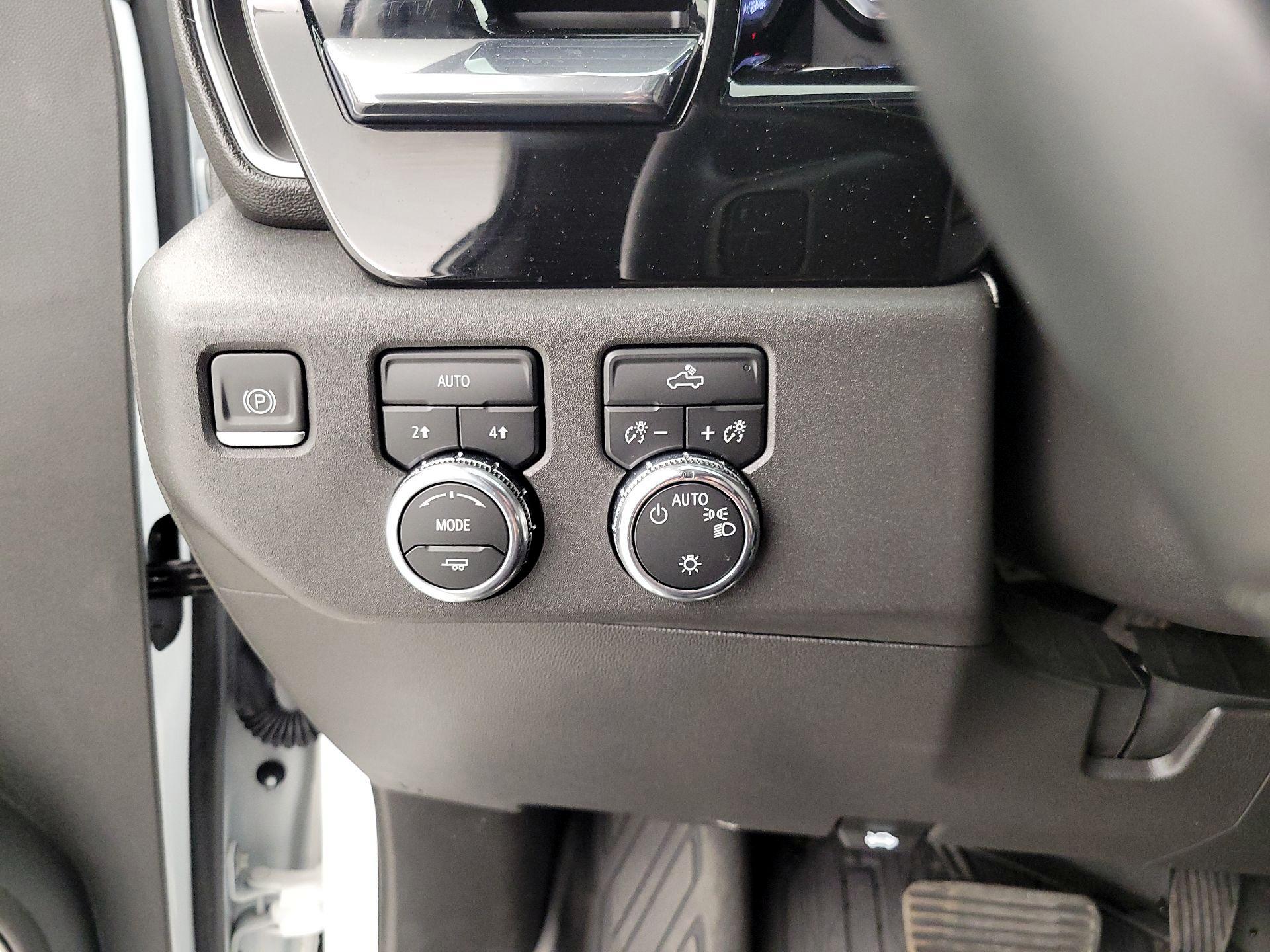 Thumbnail: 2023 GMC Sierra 1500 - 13