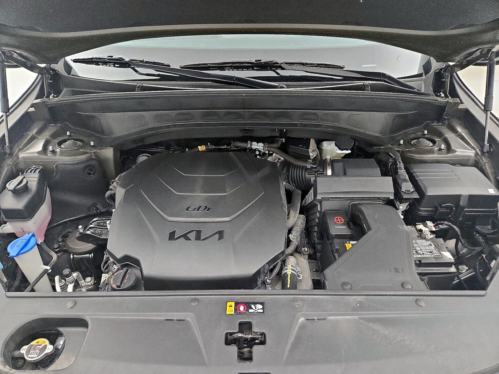 2025 Kia Telluride S - Photo 26