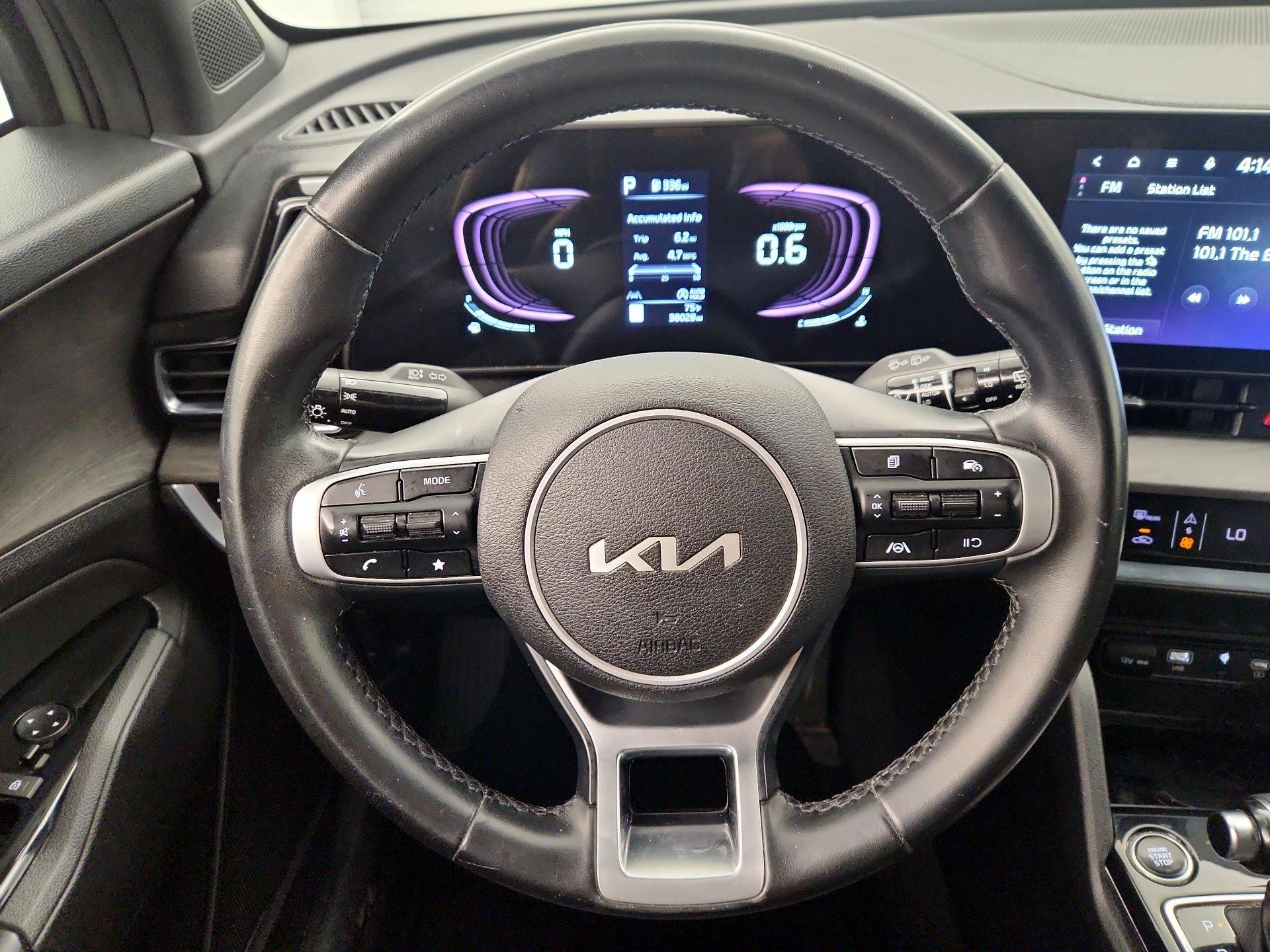 Thumbnail: 2023 Kia Sportage - 10