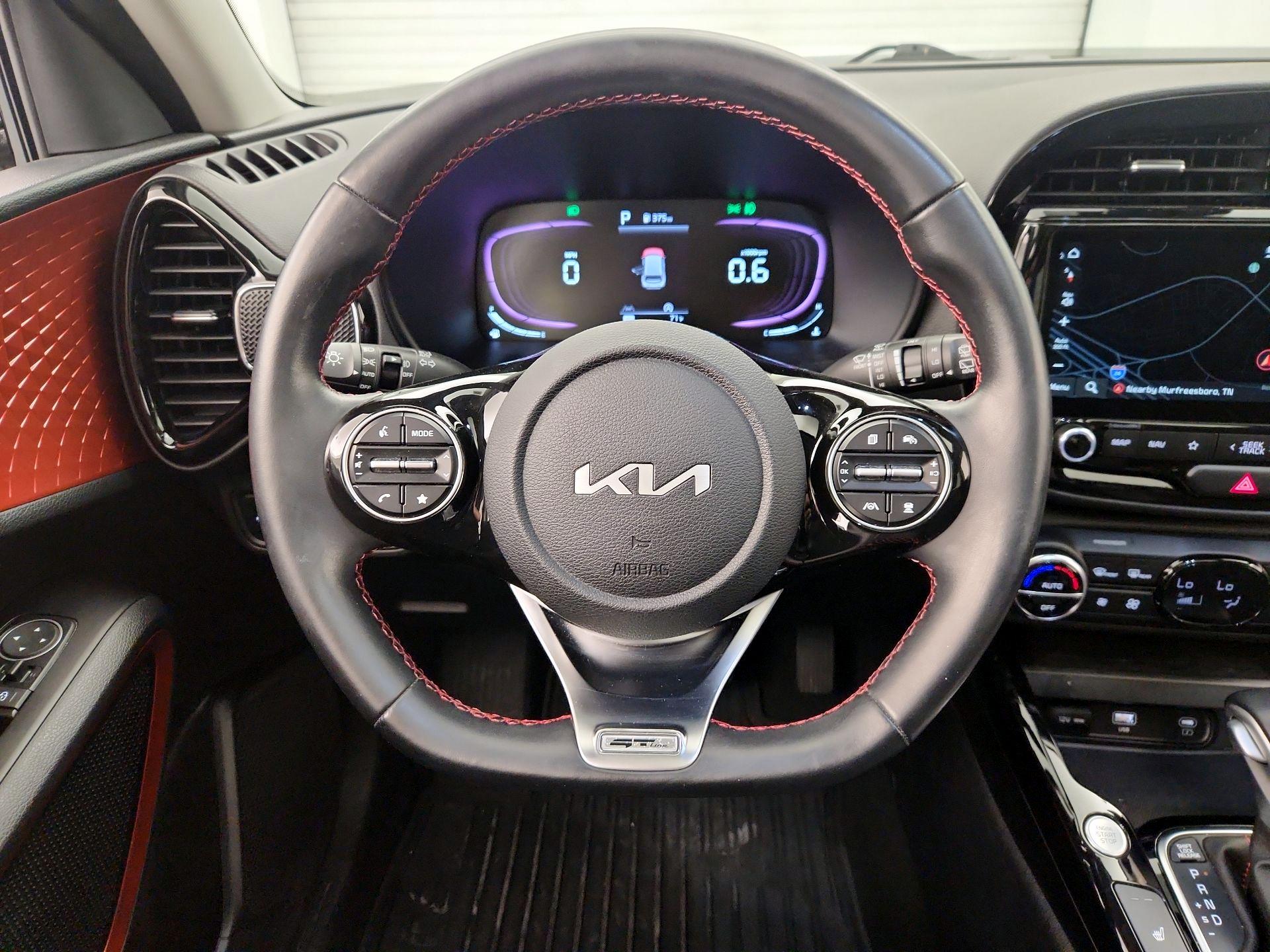 Thumbnail: 2023 Kia Soul - 10