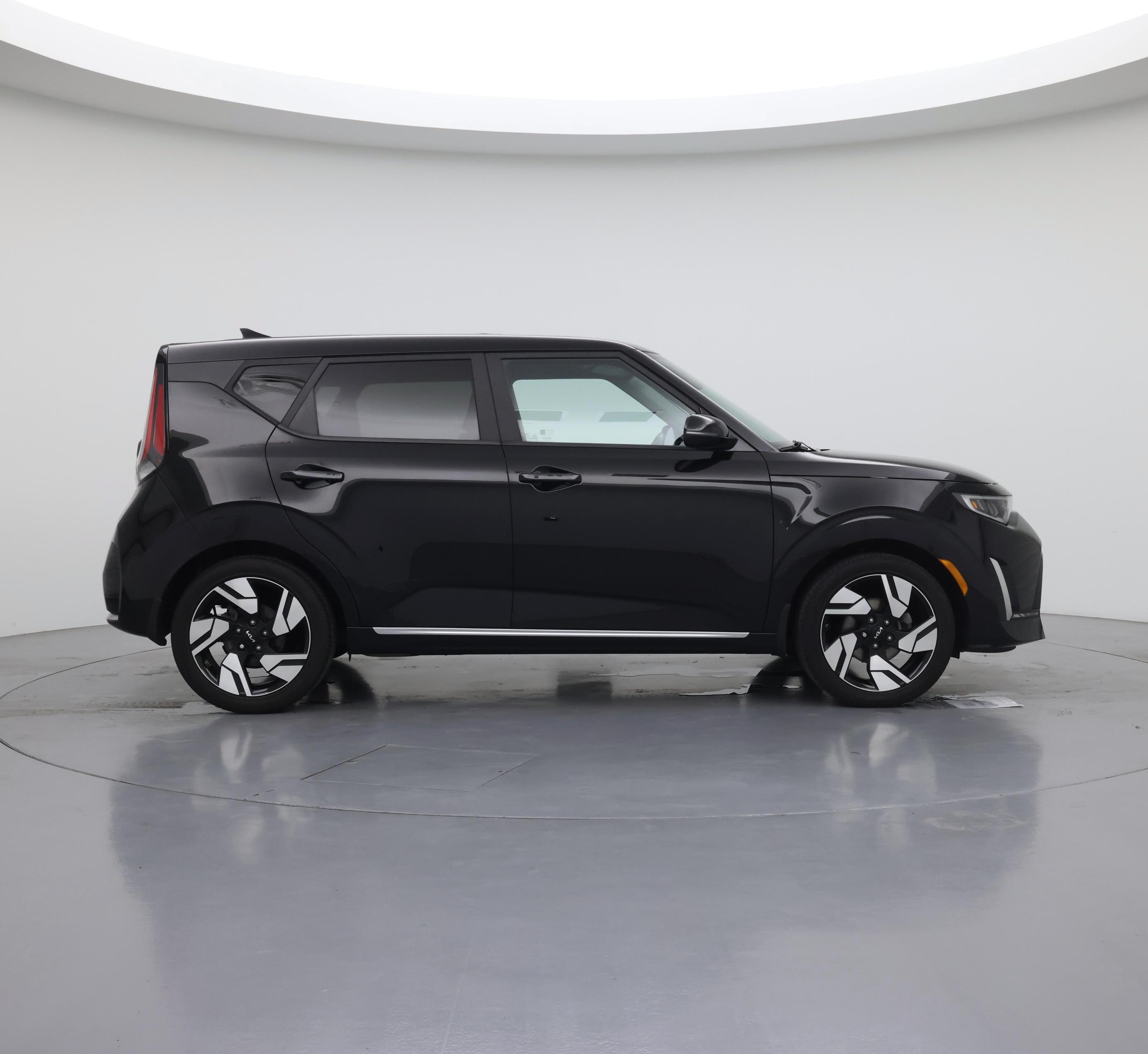 Thumbnail: 2023 Kia Soul - 7