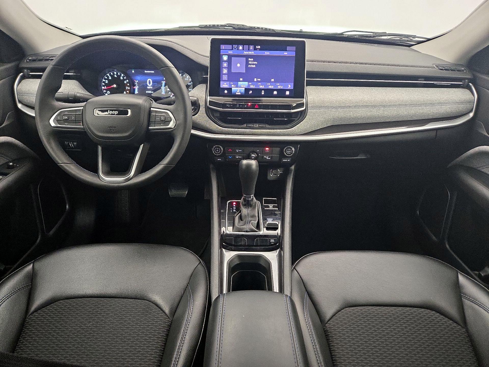 Thumbnail: 2022 Jeep Compass - 9