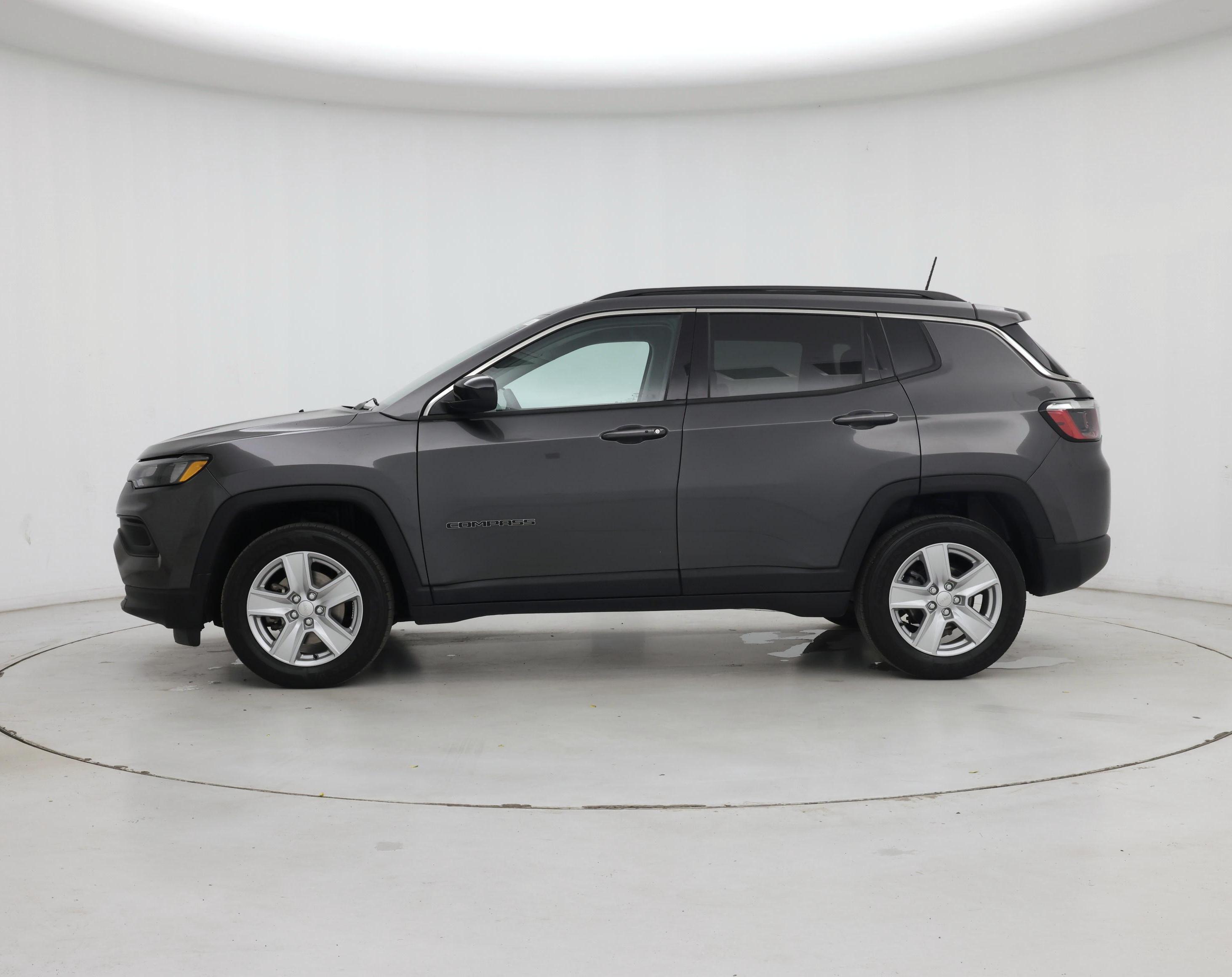 Thumbnail: 2022 Jeep Compass - 3