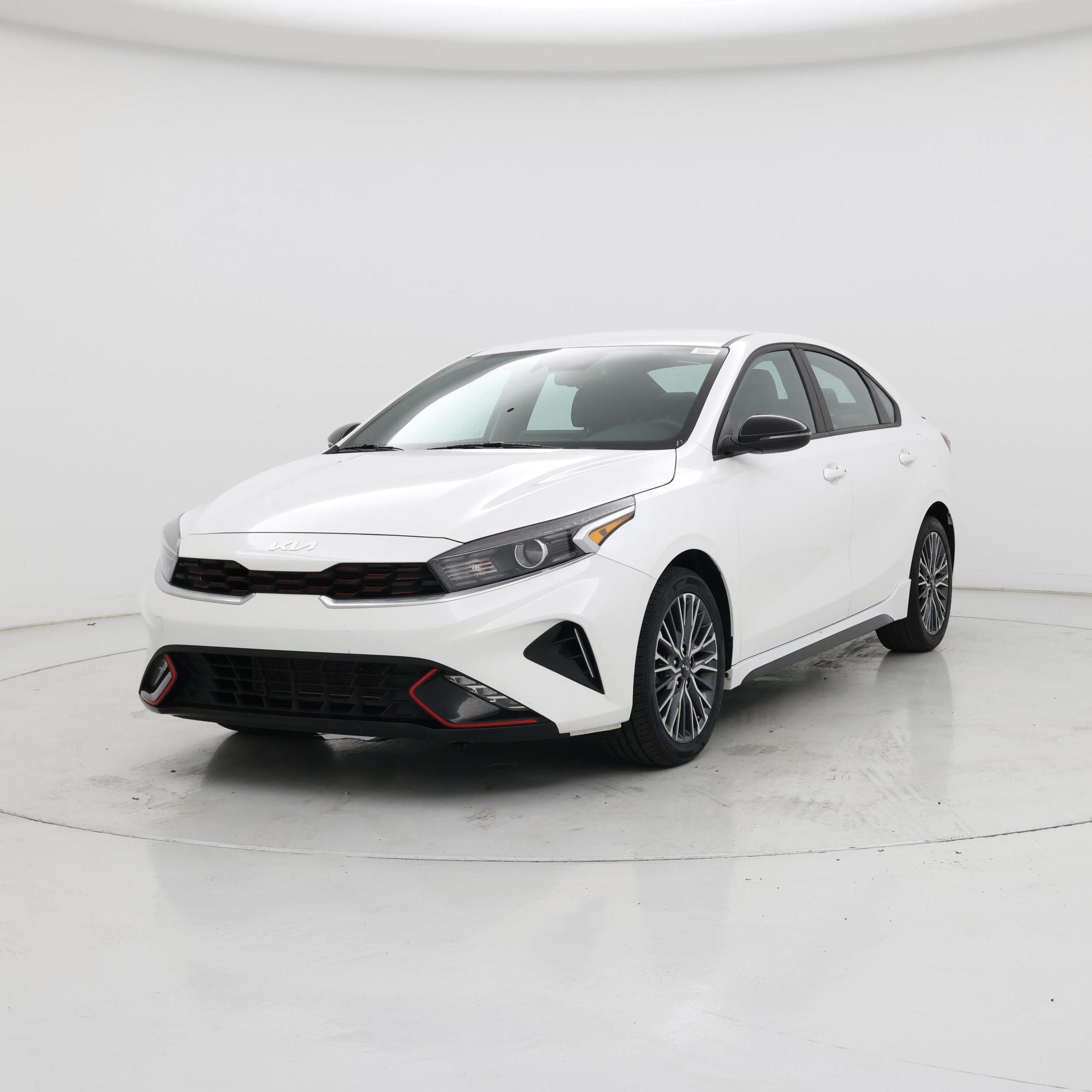 Thumbnail: 2023 Kia Forte - 4