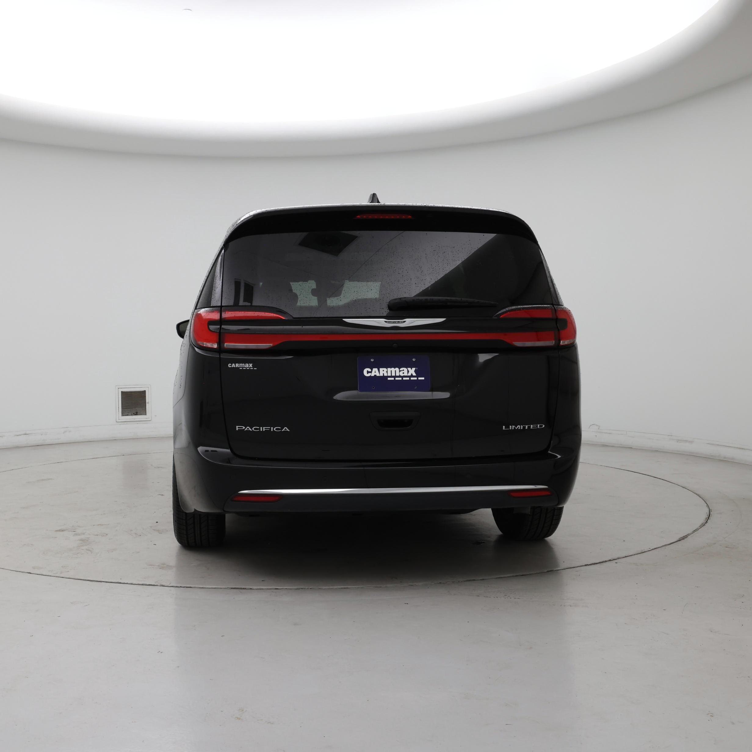 Thumbnail: 2024 Chrysler Pacifica - 6