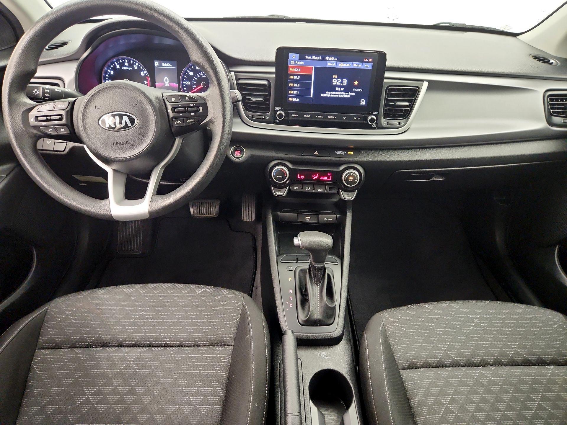 Thumbnail: 2021 Kia Rio - 9