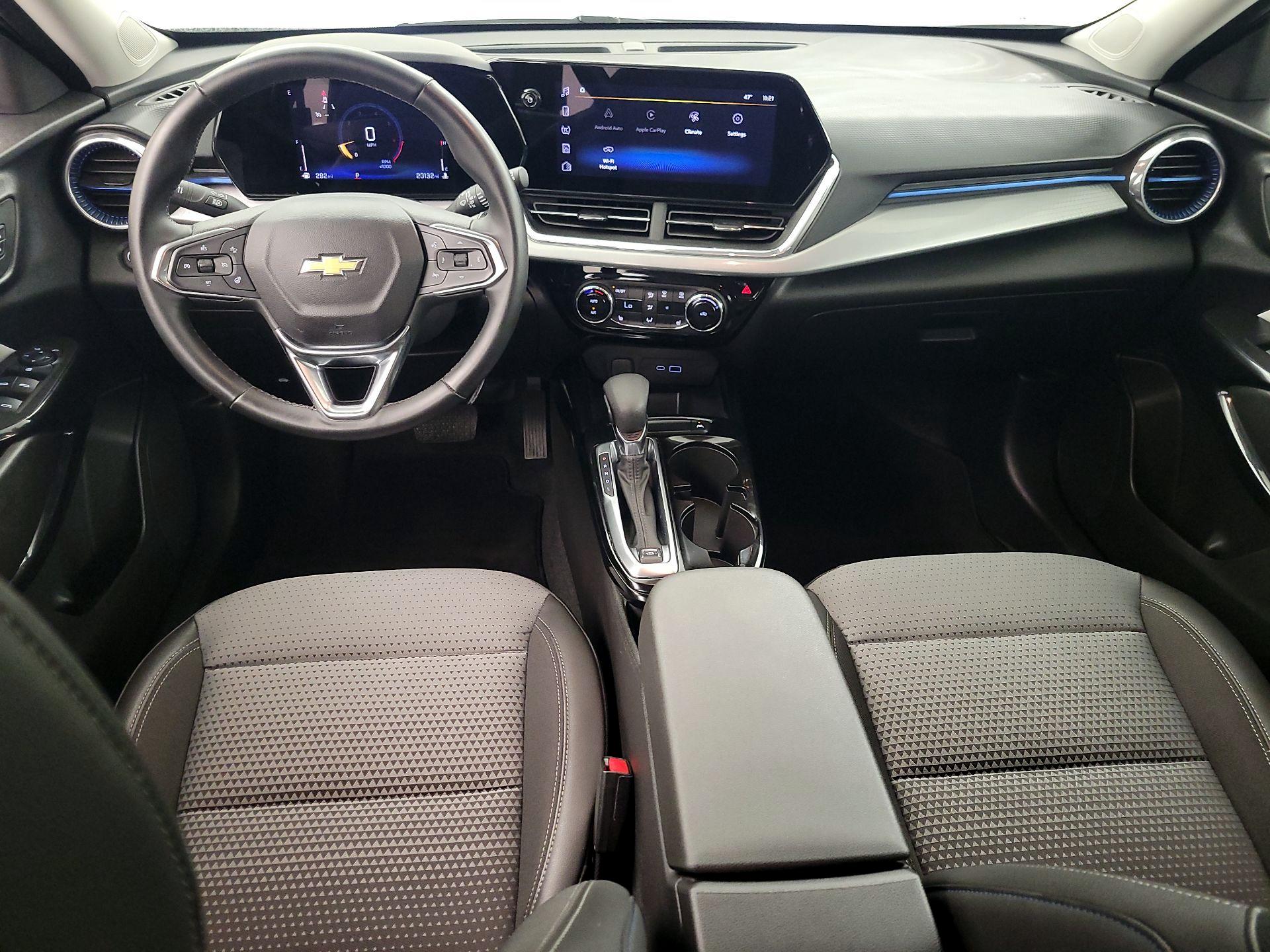 Thumbnail: 2024 Chevrolet Trax - 9