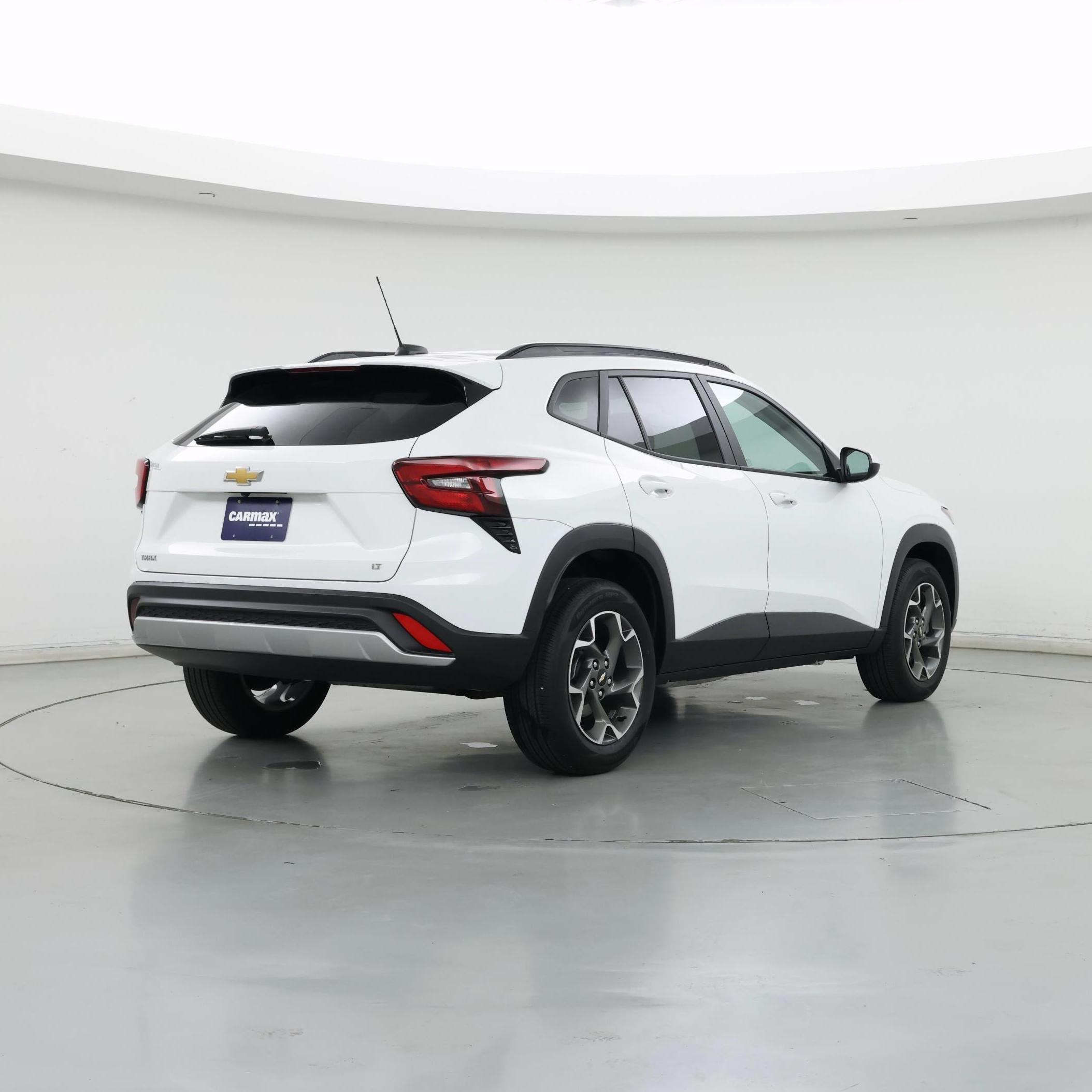 Thumbnail: 2024 Chevrolet Trax - 8