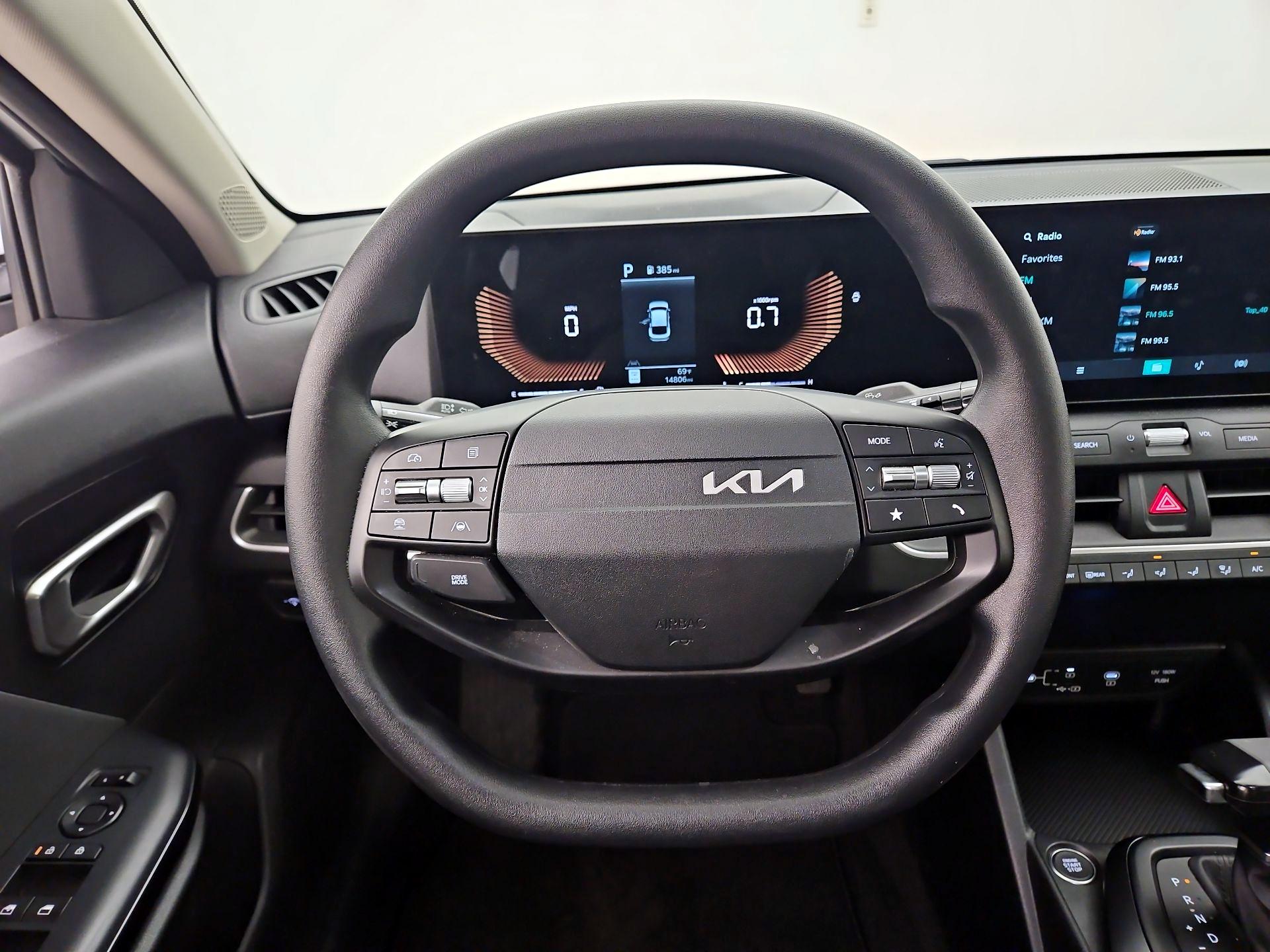 Thumbnail: 2025 Kia K4 - 10